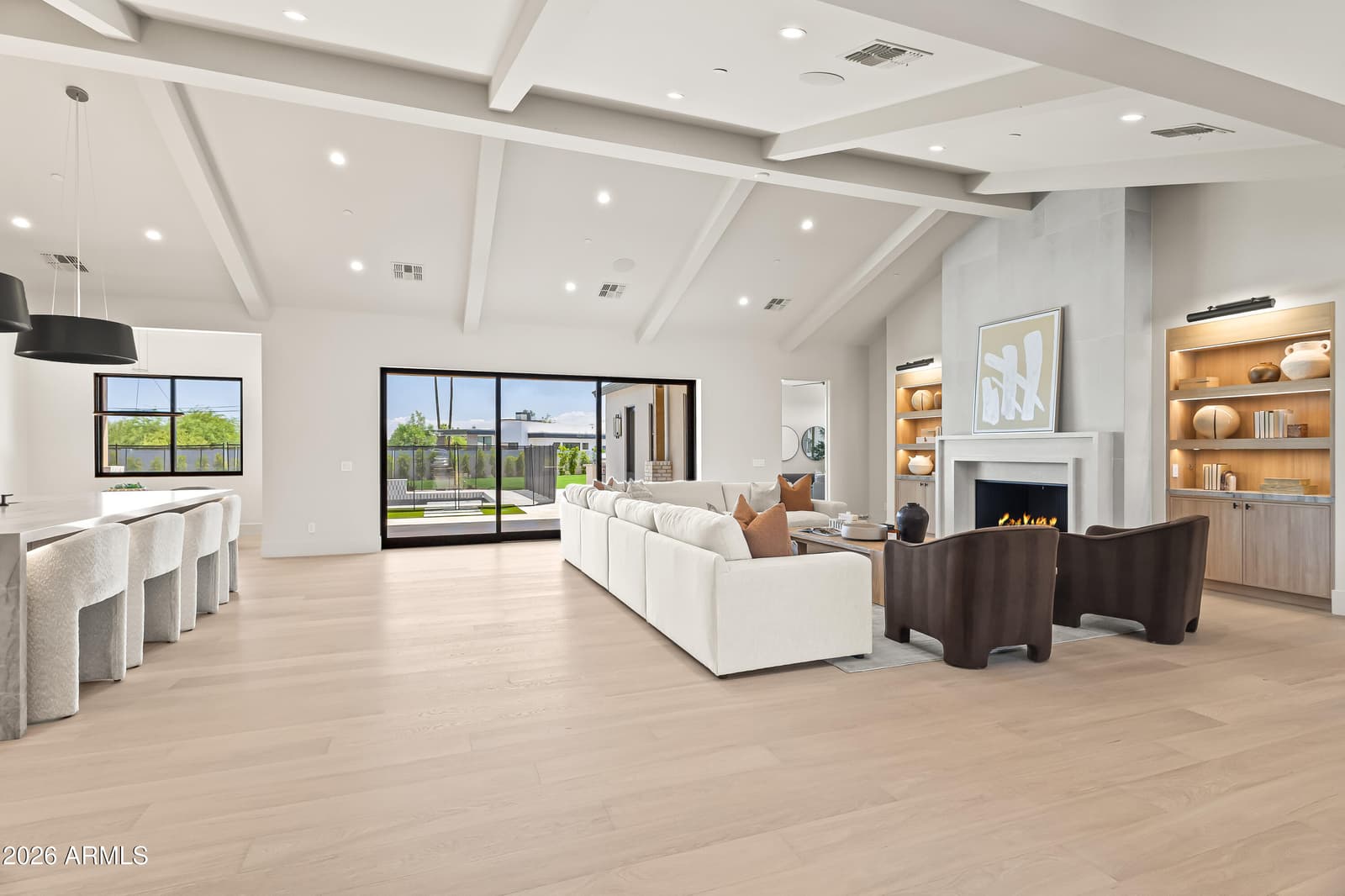 4119 E STANFORD Drive, Phoenix, AZ 85018 — photo 4 of 49