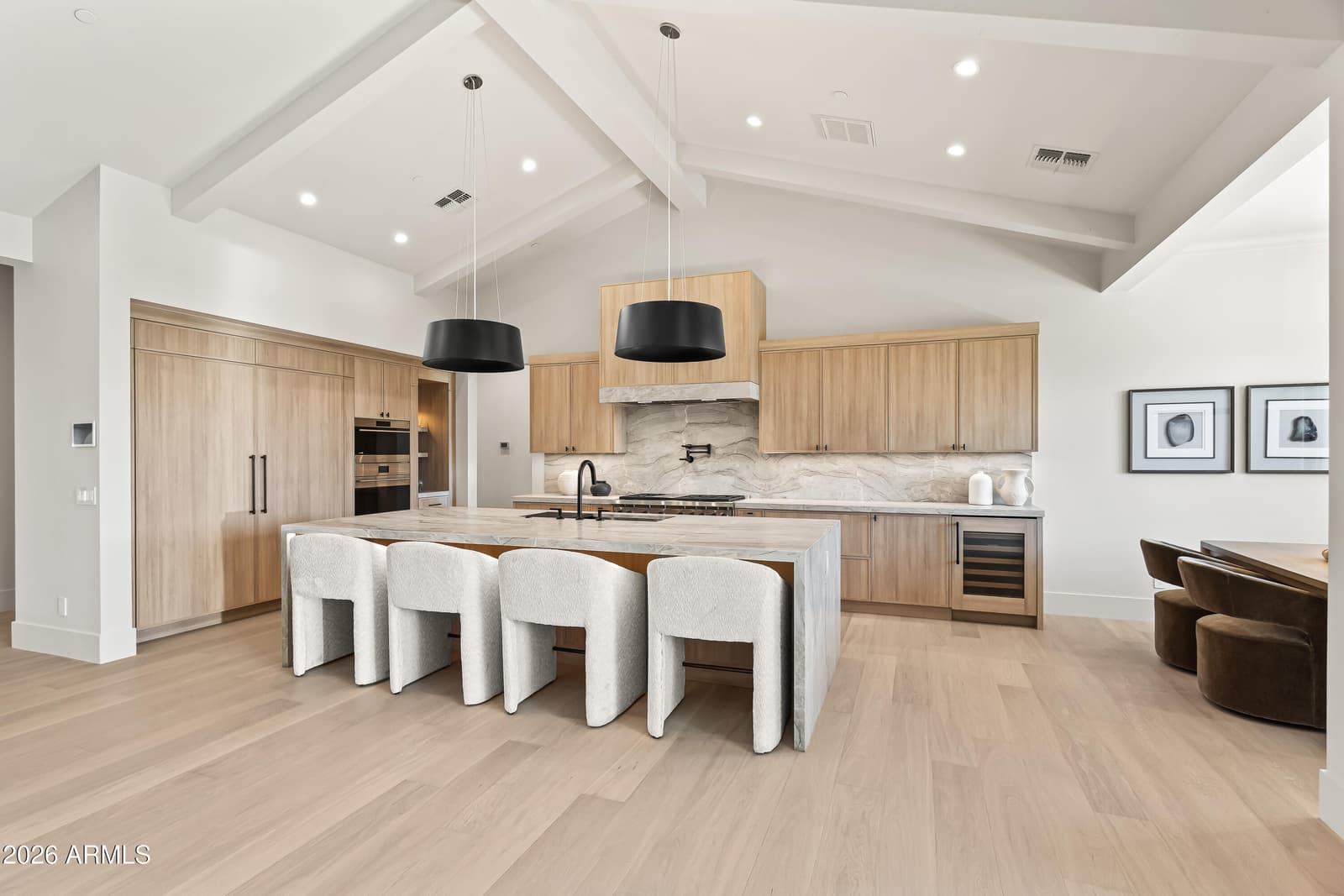 4119 E STANFORD Drive, Phoenix, AZ 85018 — photo 10 of 49