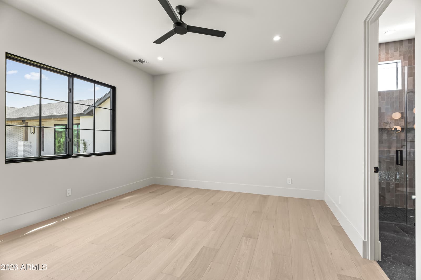 4119 E STANFORD Drive, Phoenix, AZ 85018 — photo 31 of 49