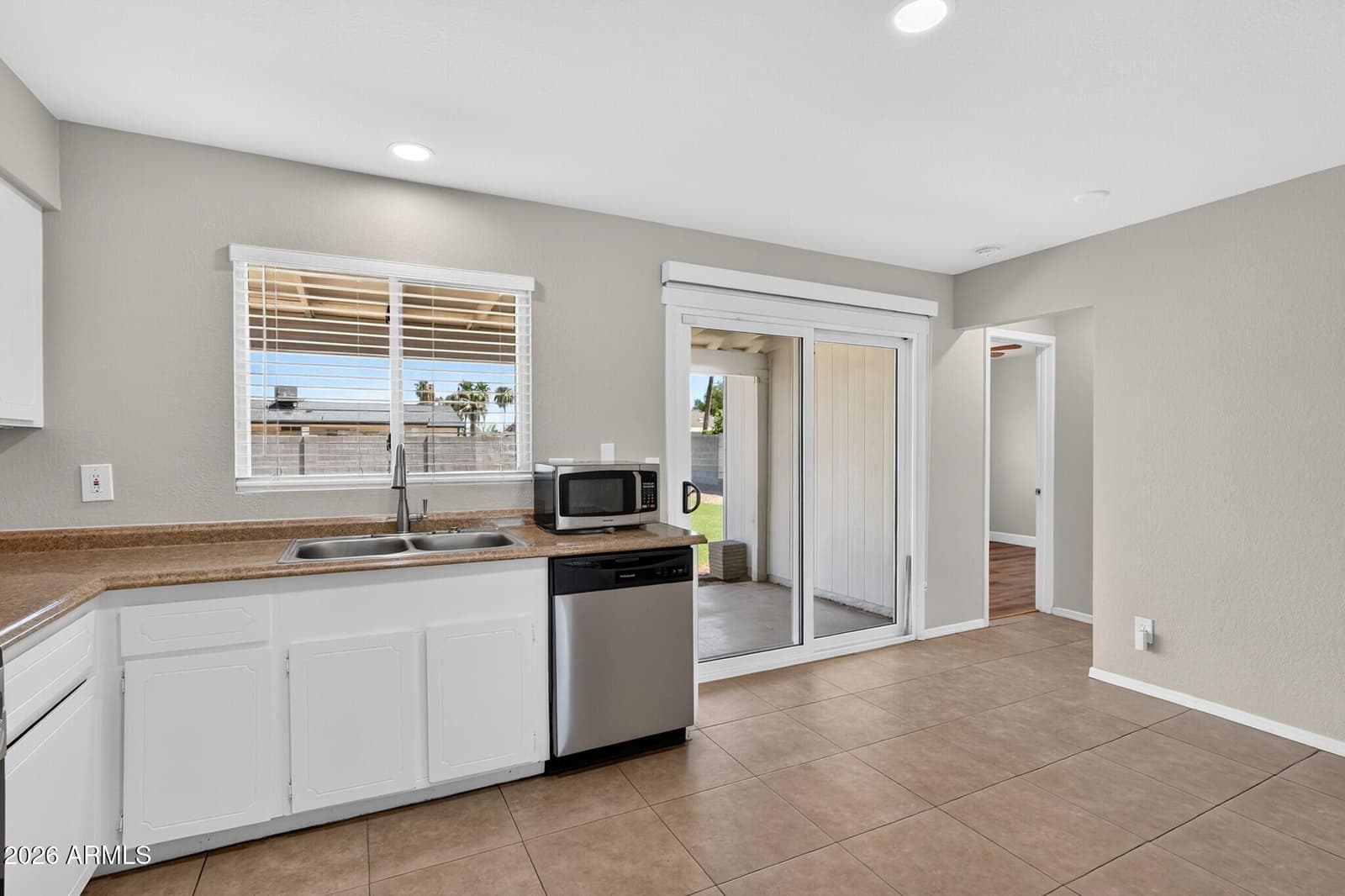 5709 S ROBERTS Road, Tempe, AZ 85283 — photo 30 of 46