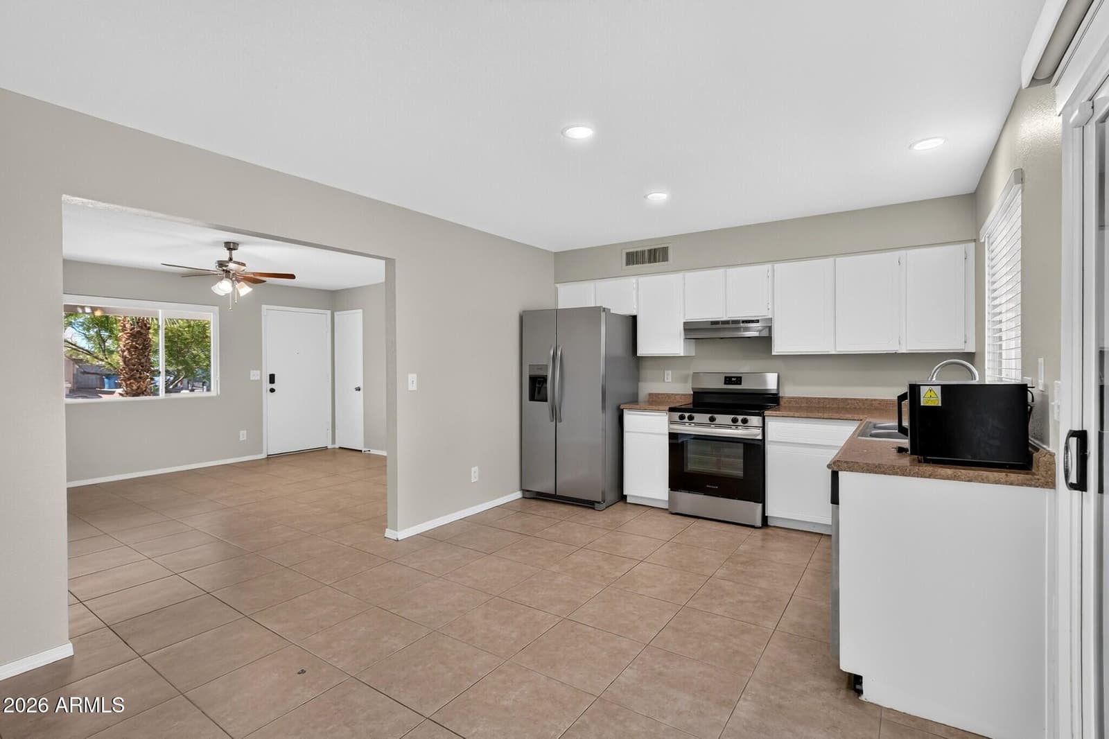 5709 S ROBERTS Road, Tempe, AZ 85283 — photo 32 of 46