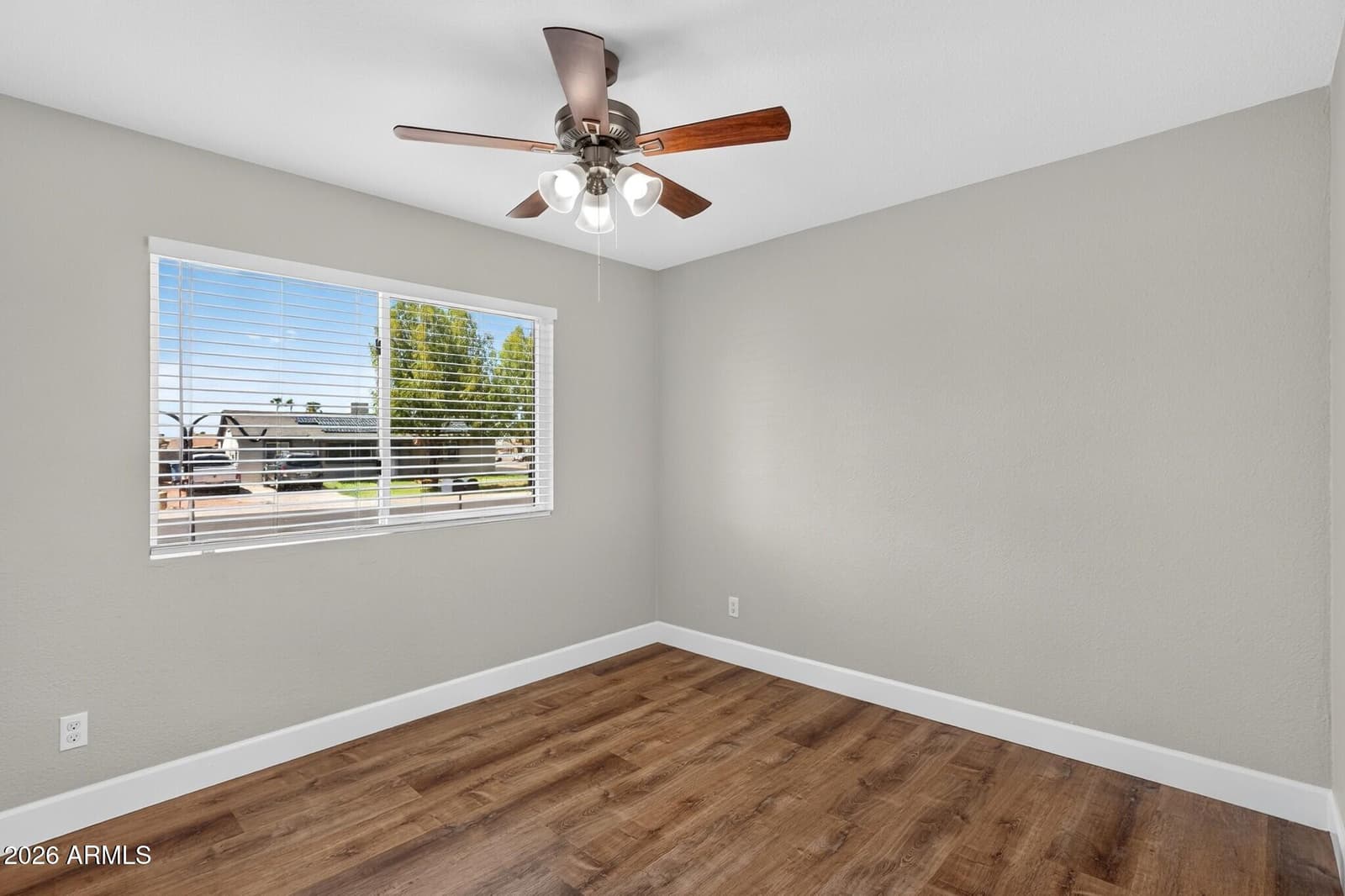 5709 S ROBERTS Road, Tempe, AZ 85283 — photo 21 of 46