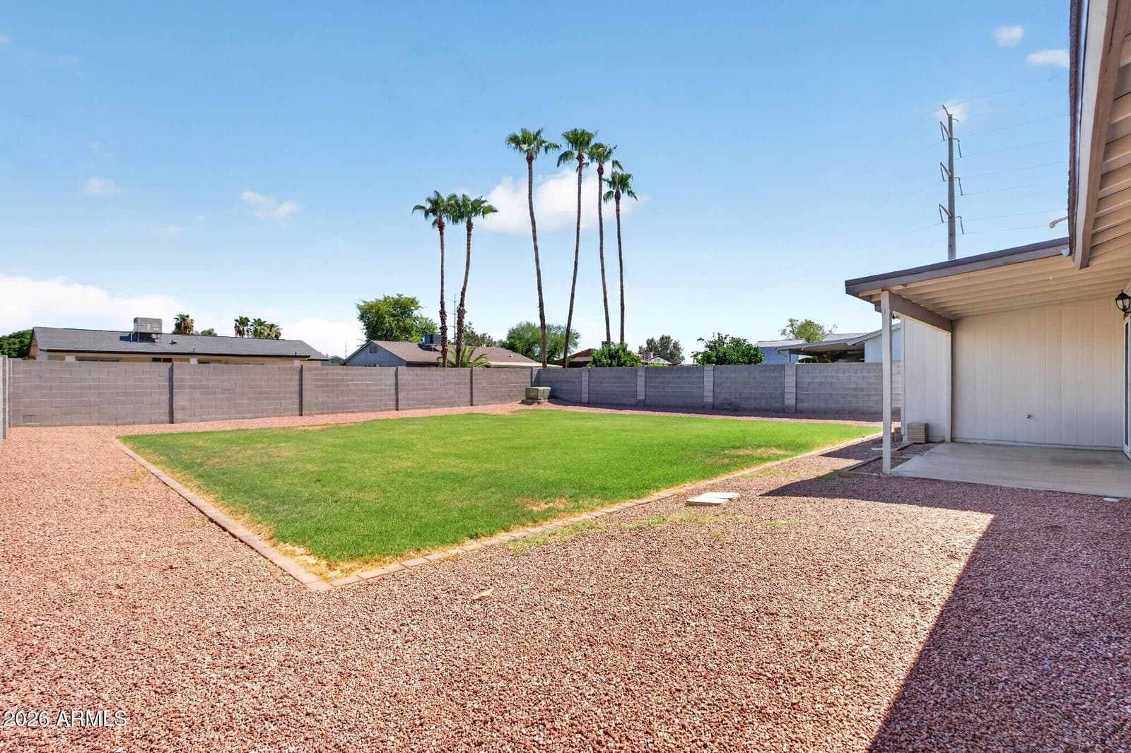 5709 S ROBERTS Road, Tempe, AZ 85283 — photo 6 of 46