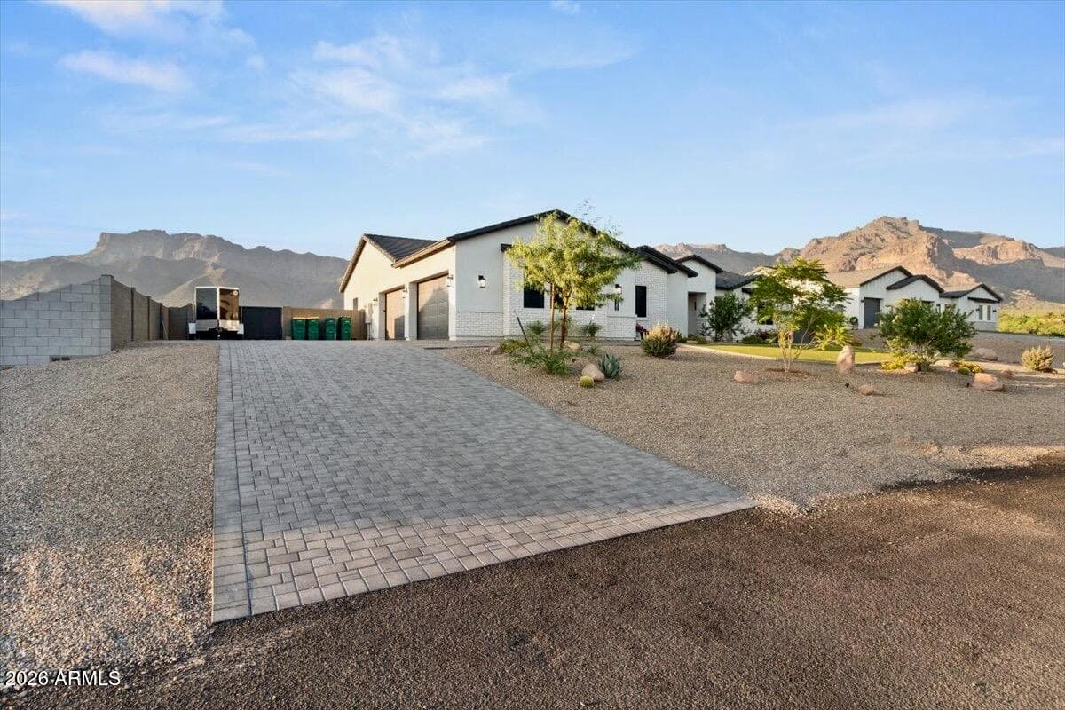 9362 E CLOUDVIEW Avenue, Gold Canyon, AZ 85118 — photo 20 of 35