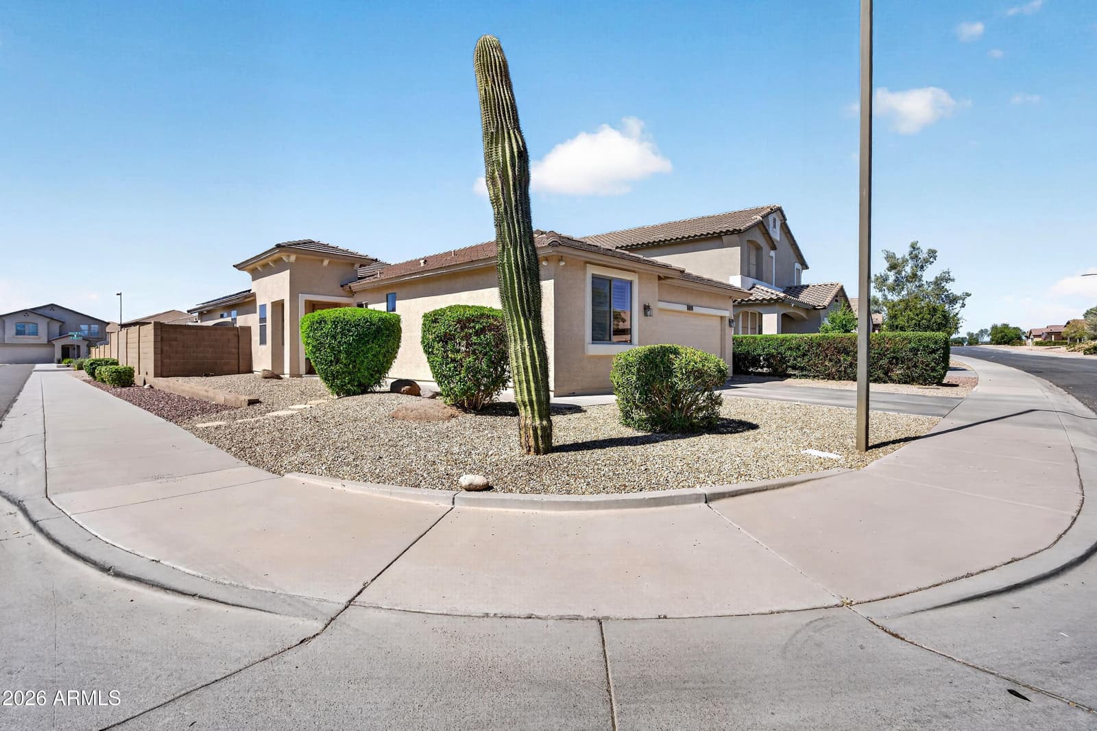 11739 W DONALD Drive, Sun City, AZ 85373 — photo 3 of 37