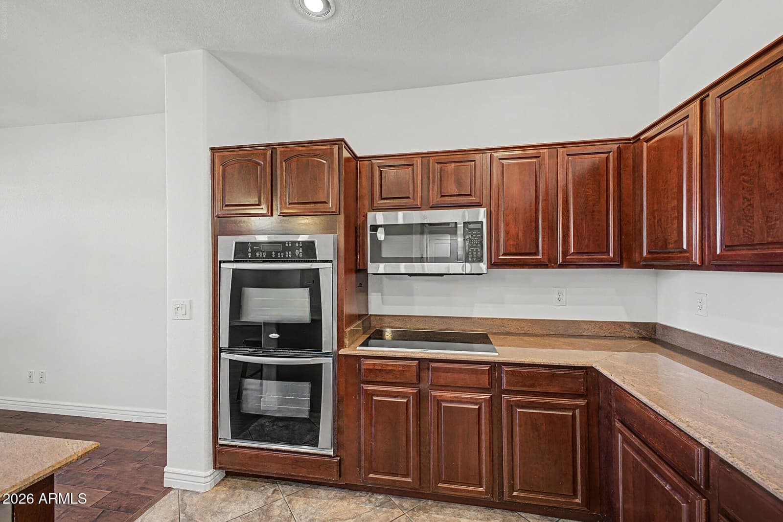 123 N WASHINGTON Street 7, Chandler, AZ 85225 — photo 11 of 44