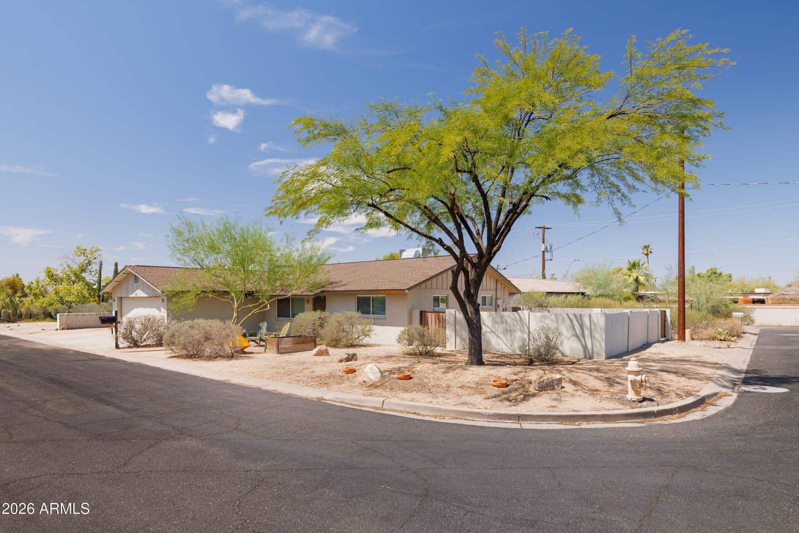 8044 N 15TH Street, Phoenix, AZ 85020 — photo 2 of 29