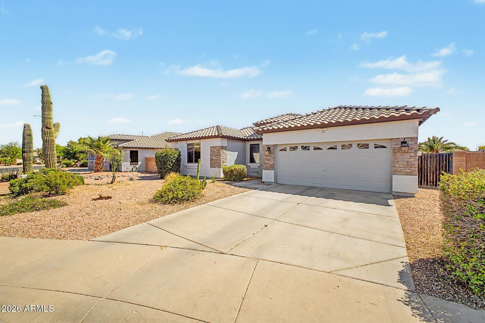 11937 W MONROE Street, Avondale, AZ 85323 — photo 2 of 24