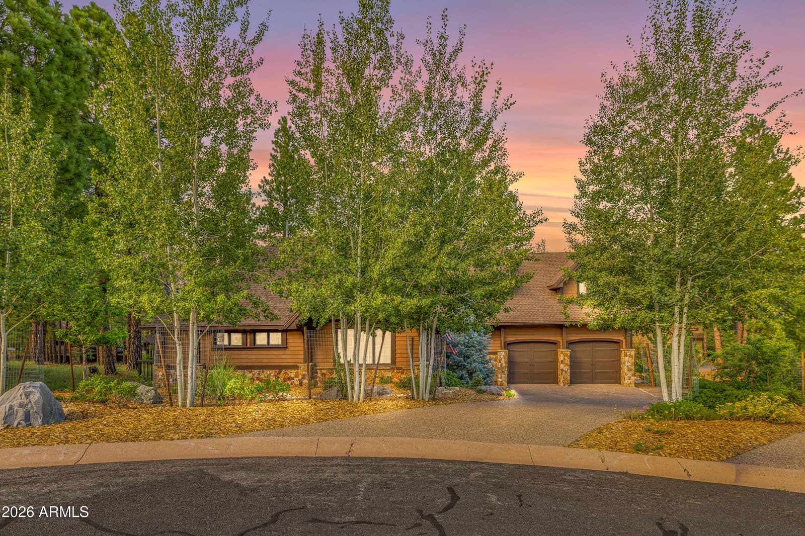 3361 S TOURMALINE Drive, Flagstaff, AZ 86005 — photo 2 of 50