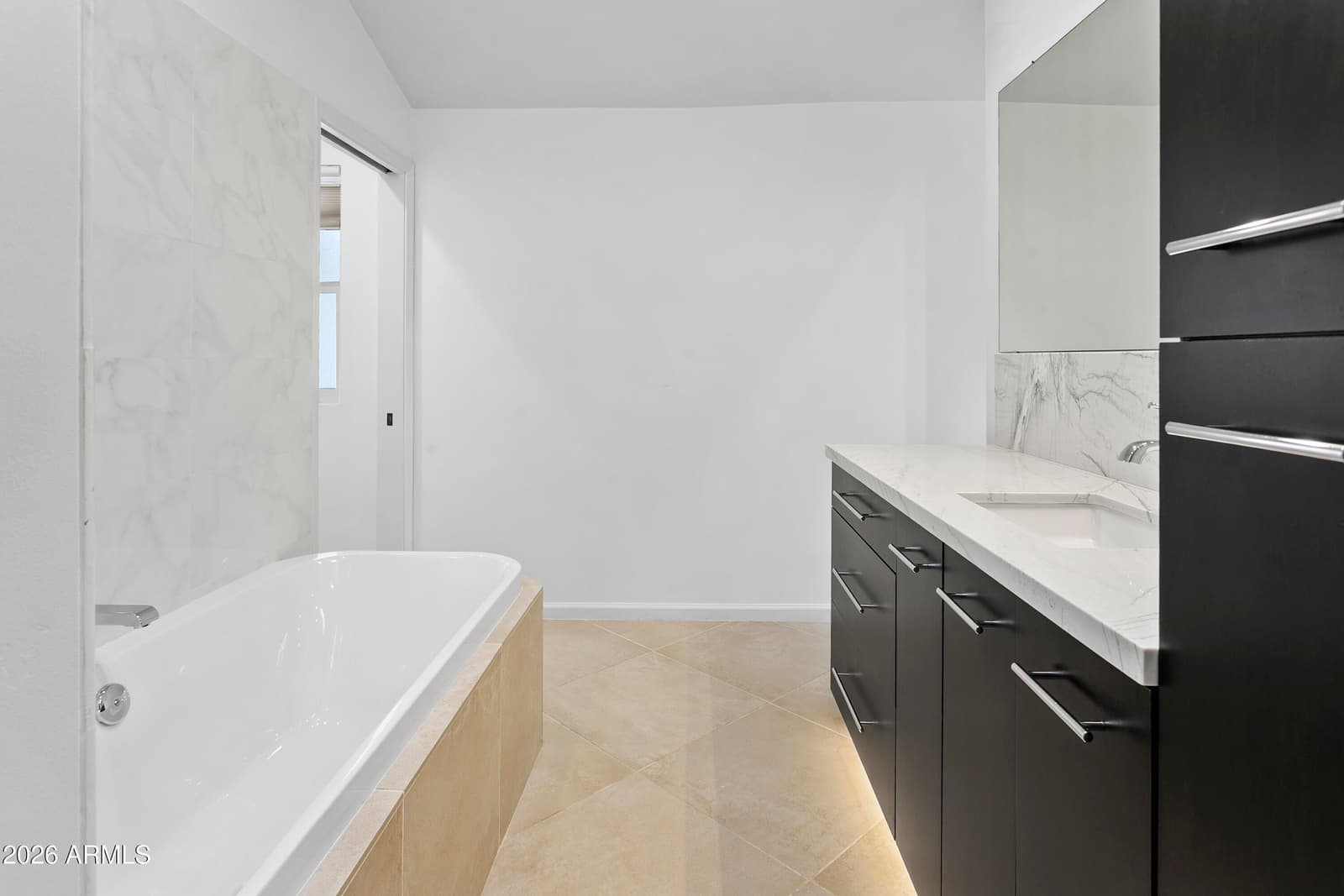 35 E PAPAGO Drive, Tempe, AZ 85288 — photo 15 of 45