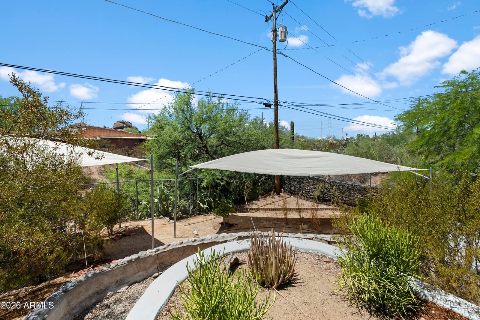 35 E PAPAGO Drive, Tempe, AZ 85288 — photo 32 of 45