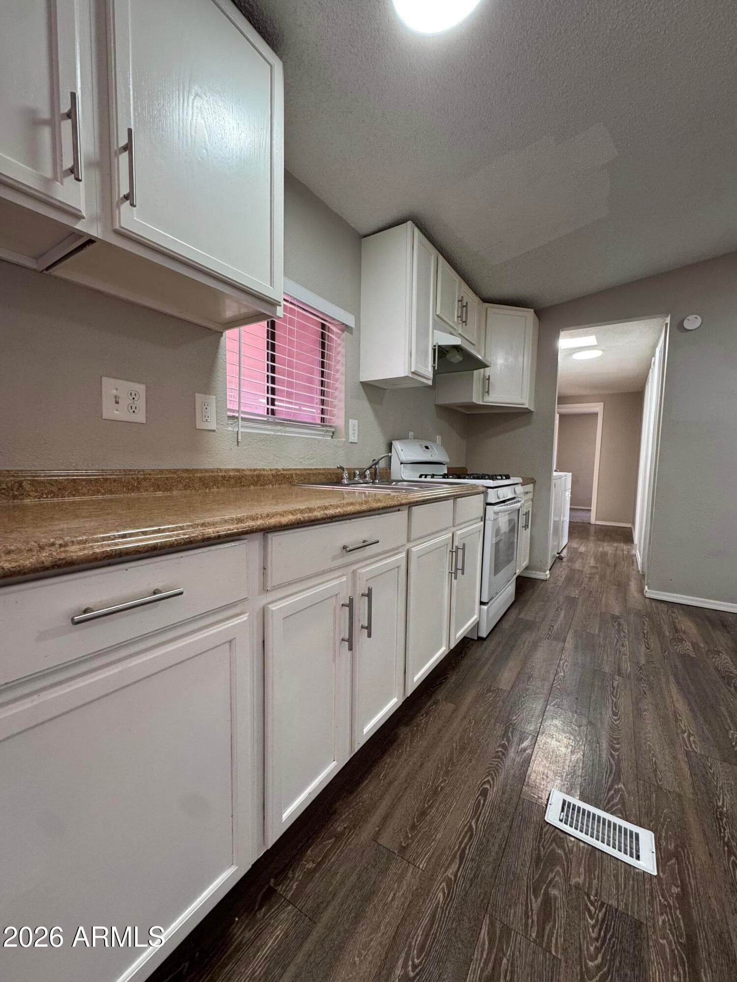 1650 S ARIZONA Avenue 90, Chandler, AZ 85286 — photo 9 of 27