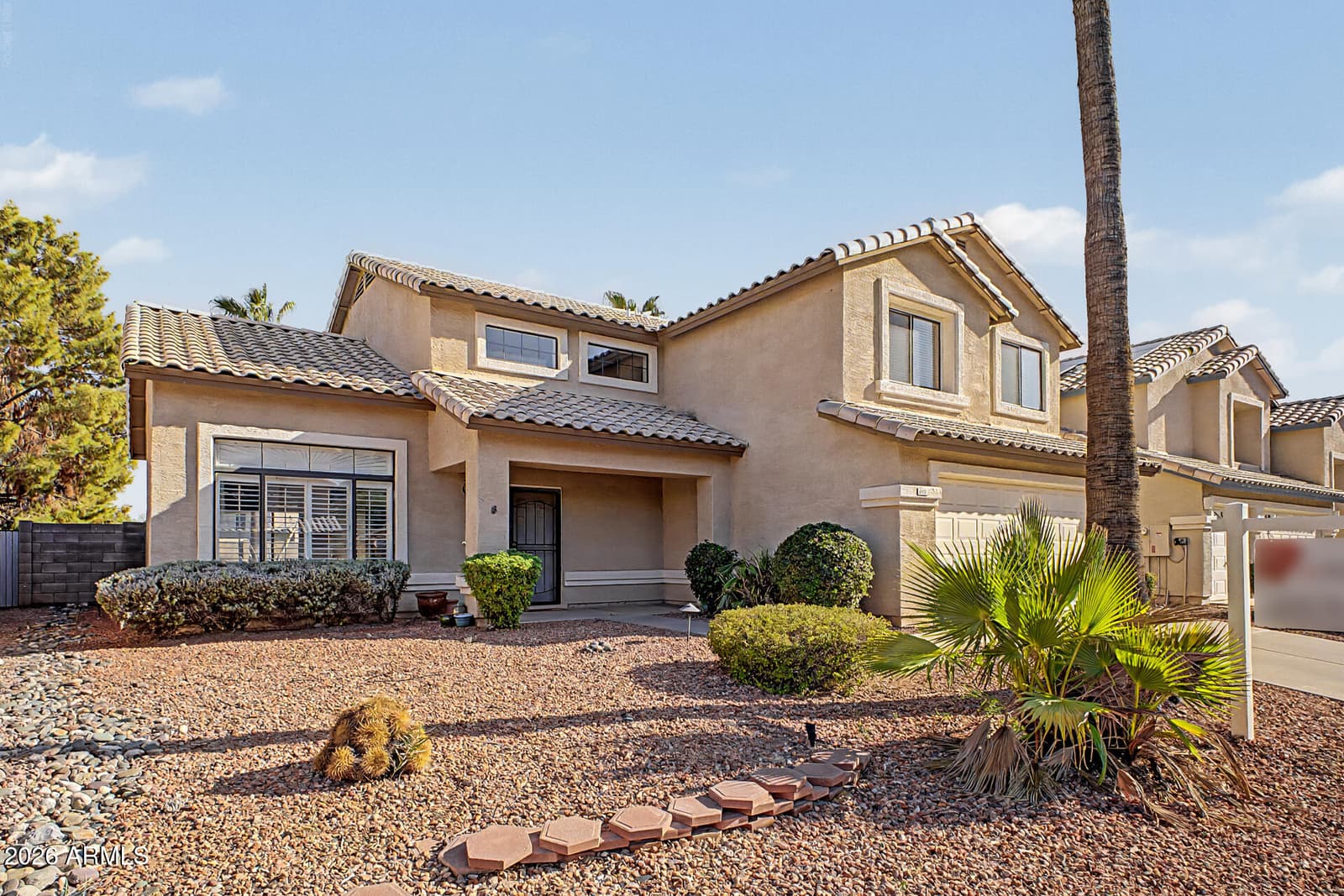 2031 E PARKSIDE Lane, Phoenix, AZ 85024 — photo 3 of 32