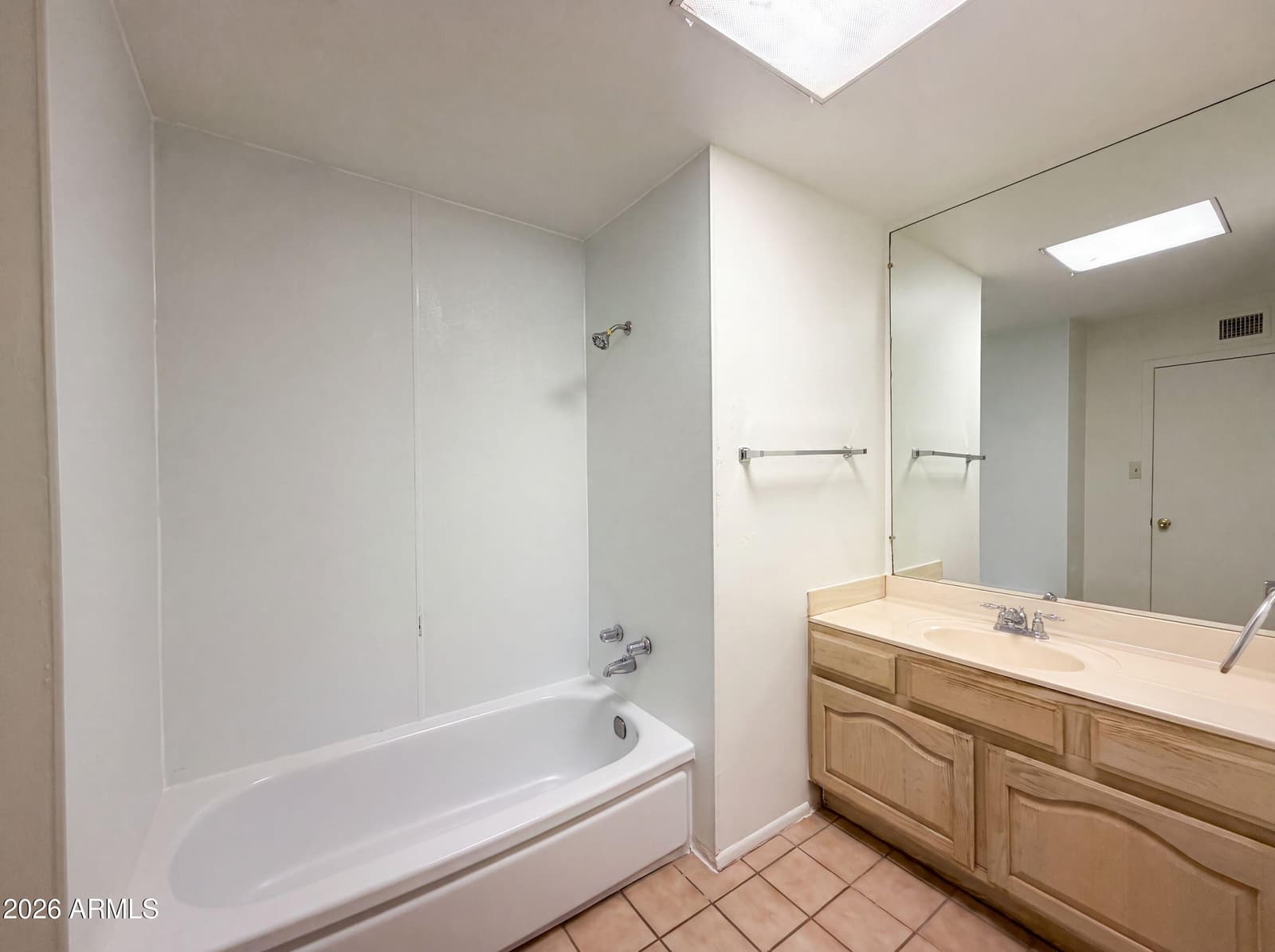 3115 N 53RD Drive, Phoenix, AZ 85031 — photo 13 of 20