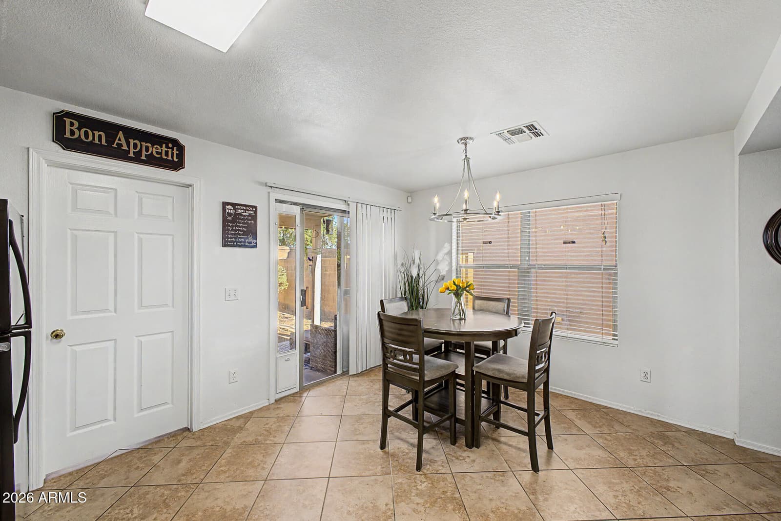 3939 S NEBRASKA Street, Chandler, AZ 85248 — photo 10 of 28