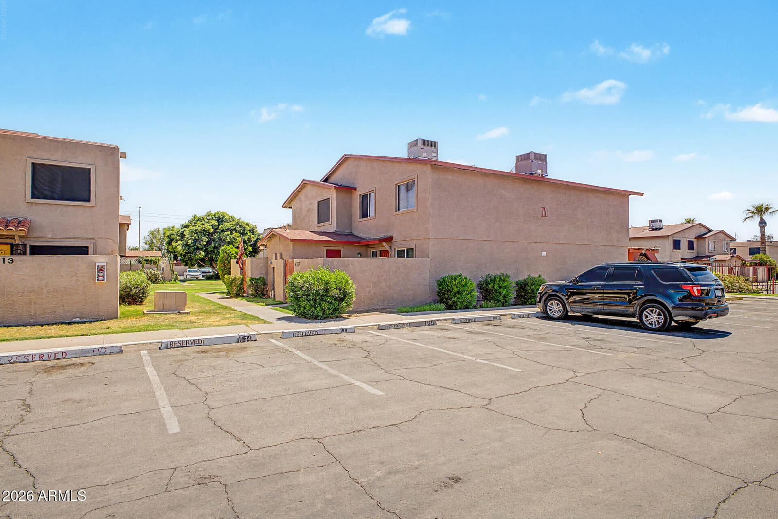 4017 W READE Avenue, Phoenix, AZ 85019 — photo 6 of 31