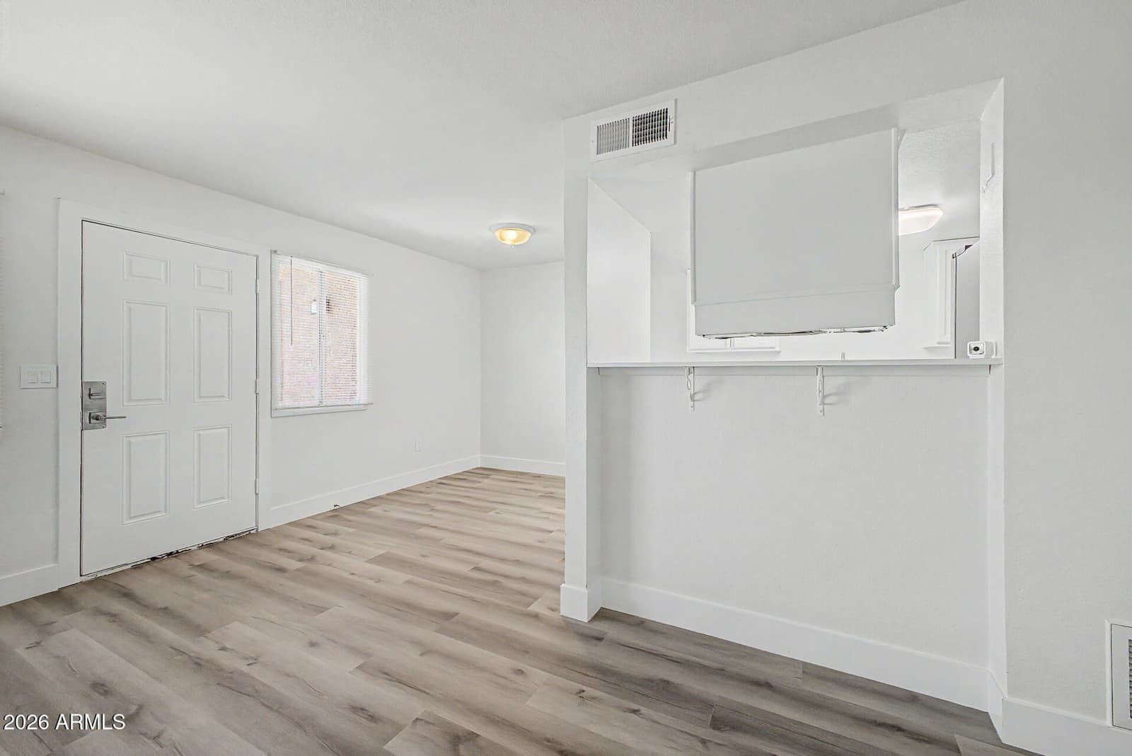 4017 W READE Avenue, Phoenix, AZ 85019 — photo 14 of 31