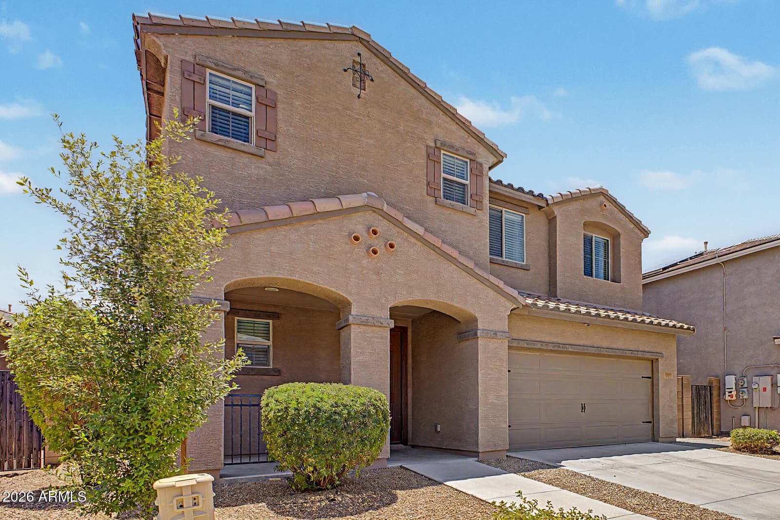 12039 W TETHER Trail, Peoria, AZ 85383 — photo 2 of 36