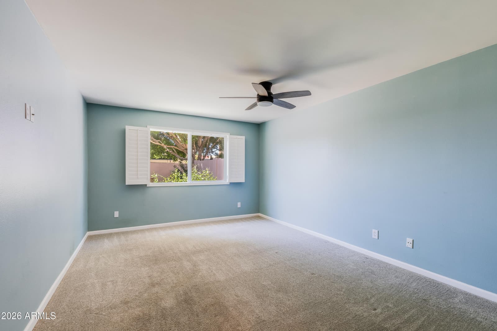 3157 E HAZELWOOD Street, Phoenix, AZ 85016 — photo 10 of 24
