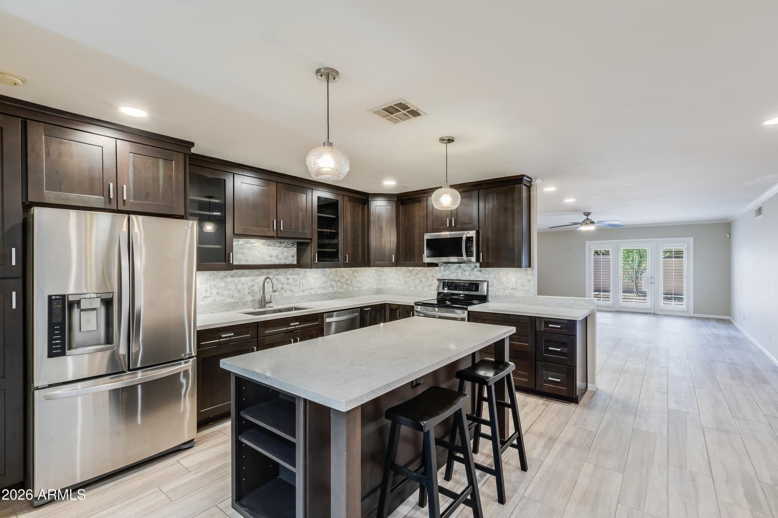3157 E HAZELWOOD Street, Phoenix, AZ 85016 — photo 4 of 24