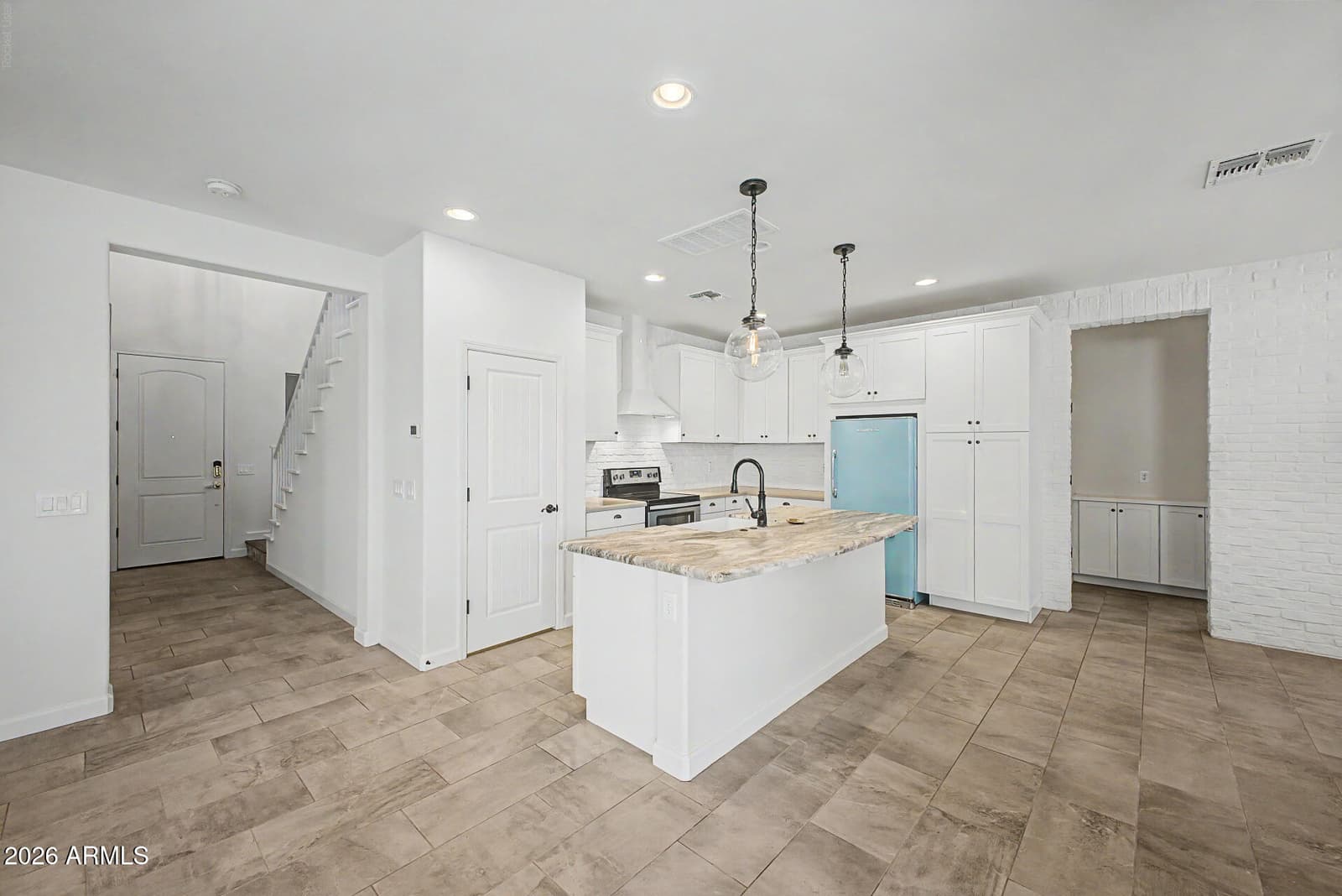 2100 W MUSKET Place, Chandler, AZ 85286 — photo 11 of 41