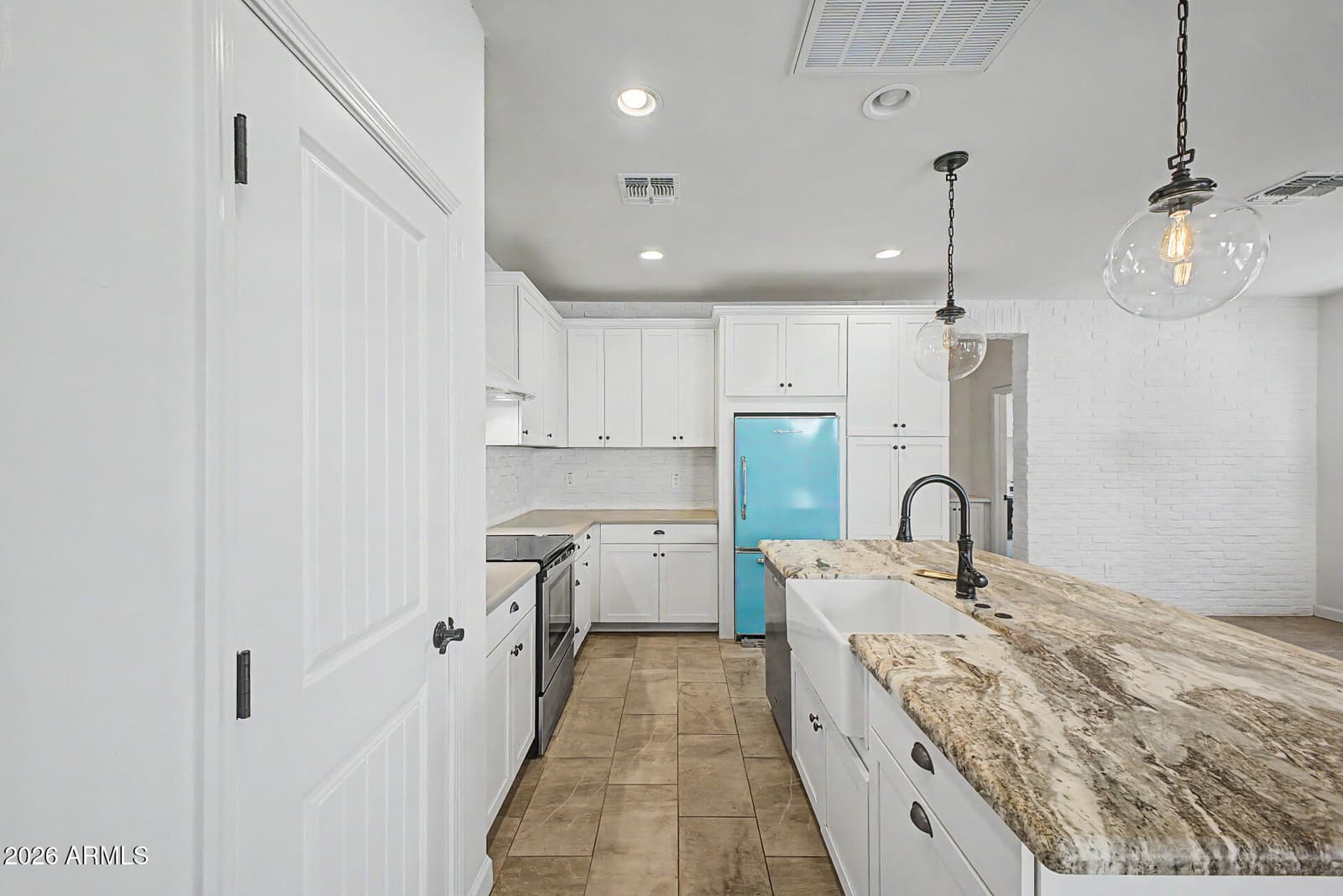 2100 W MUSKET Place, Chandler, AZ 85286 — photo 12 of 41