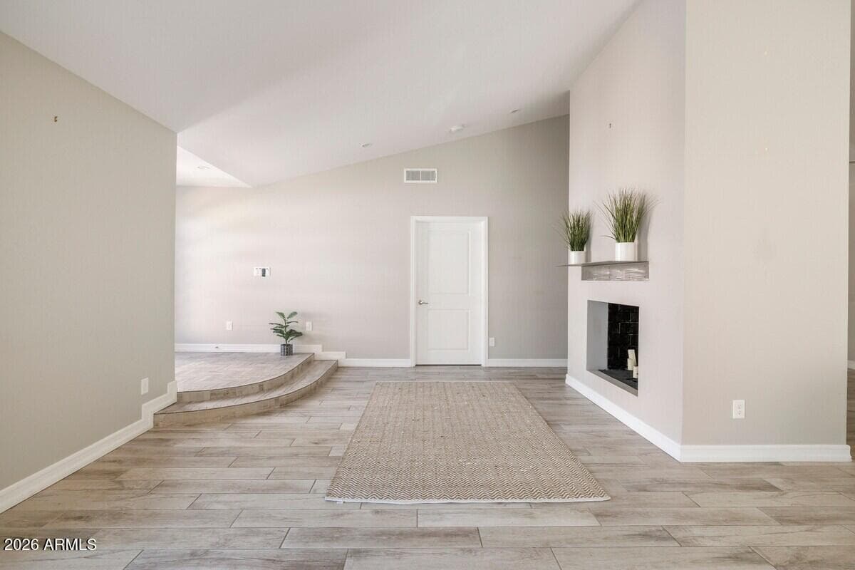 3037 E CLARENDON Avenue, Phoenix, AZ 85016 — photo 33 of 46