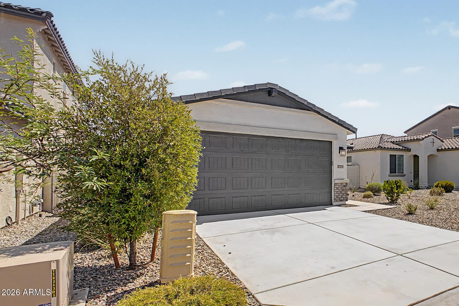 17251 W CORRINE Drive, Surprise, AZ 85388 — photo 4 of 39