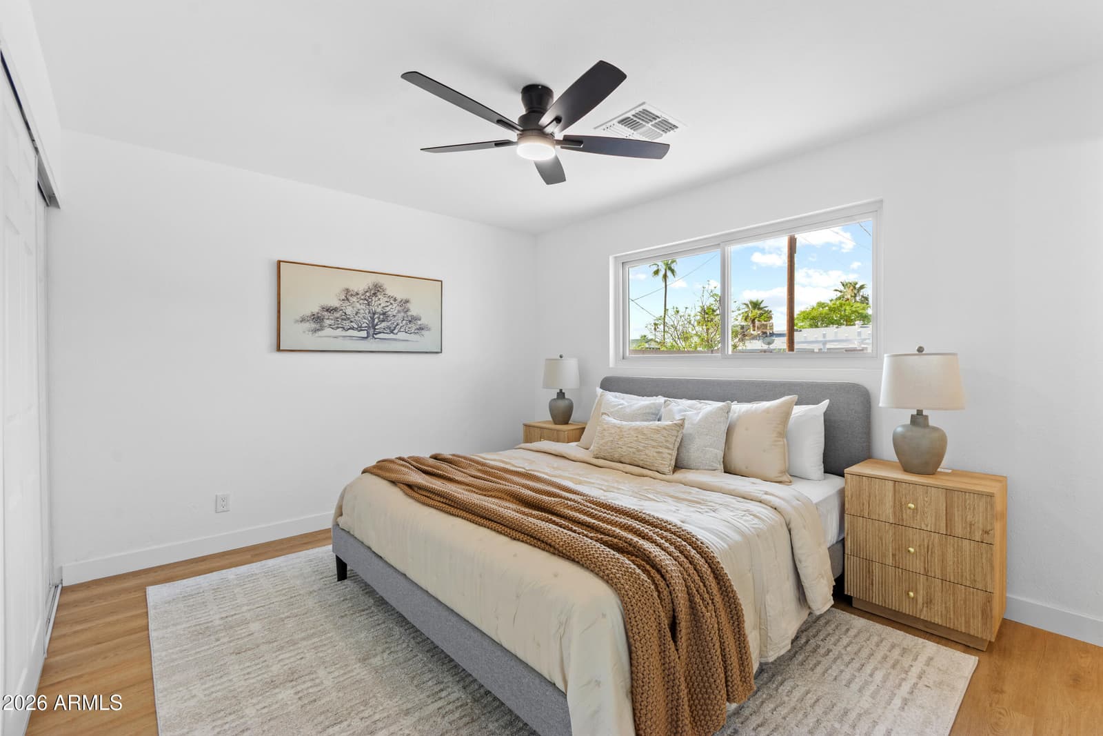 401 E CONTINENTAL Drive, Tempe, AZ 85288 — photo 13 of 36