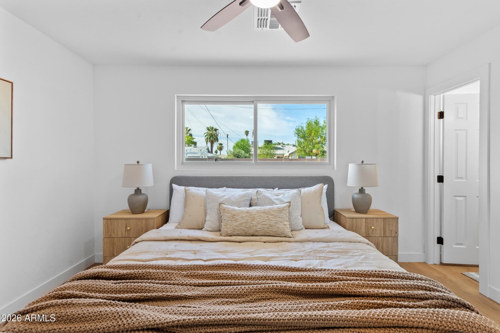 401 E CONTINENTAL Drive, Tempe, AZ 85288 — photo 17 of 36