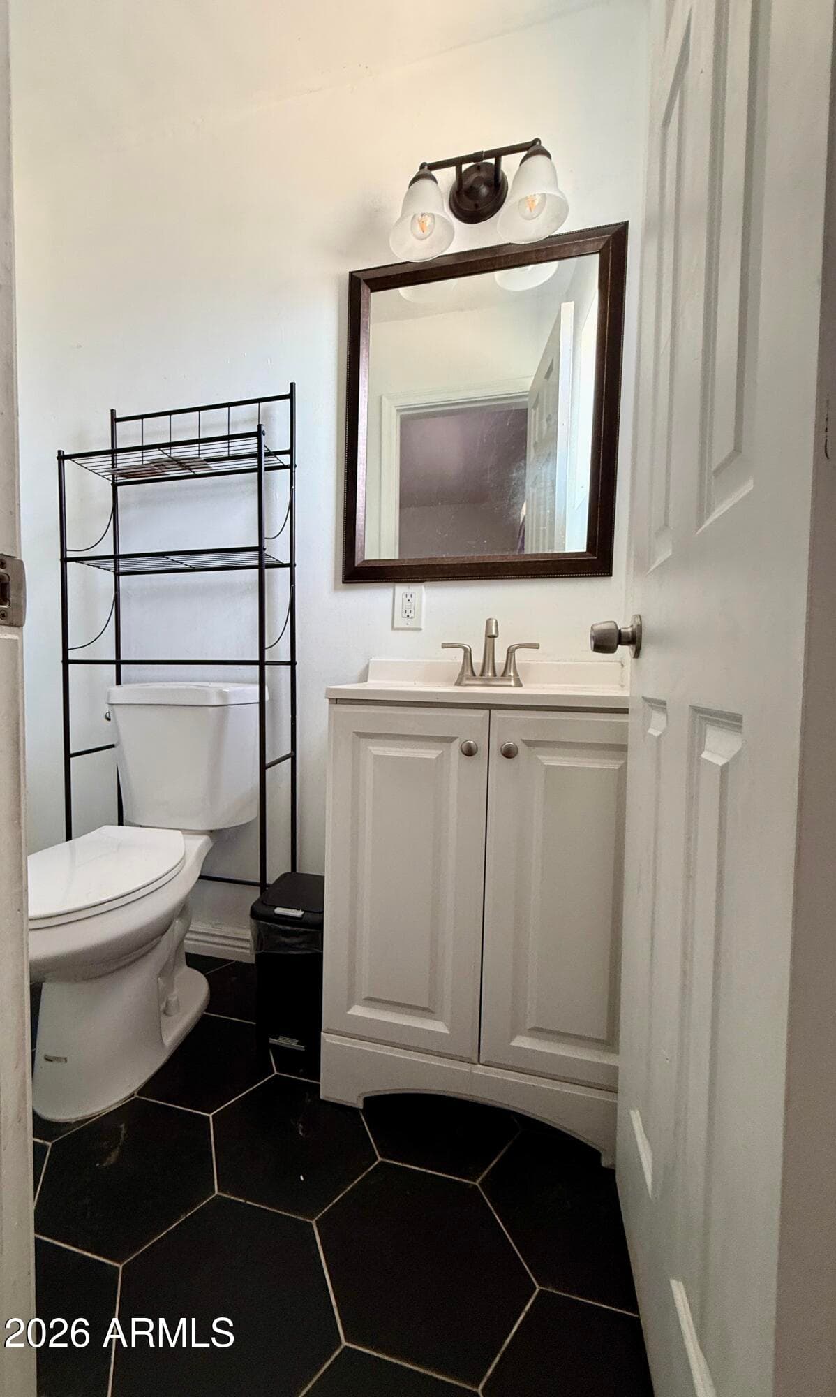 2701 W RUTH Avenue, Phoenix, AZ 85051 — photo 11 of 23