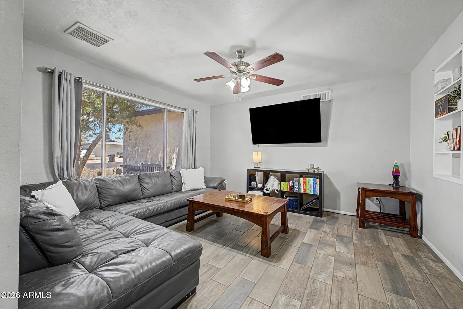 2233 W Sequoia Drive, Phoenix, AZ 85027 — photo 9 of 42