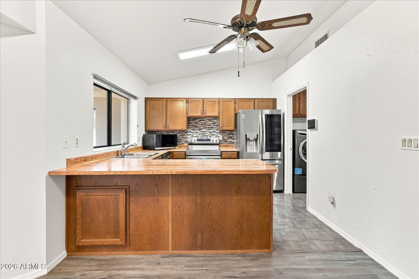 6723 E IVYGLEN Street, Mesa, AZ 85205 — photo 12 of 38