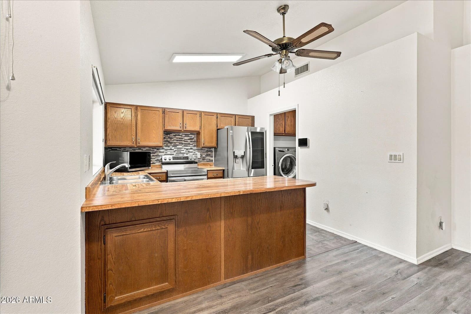 6723 E IVYGLEN Street, Mesa, AZ 85205 — photo 13 of 38