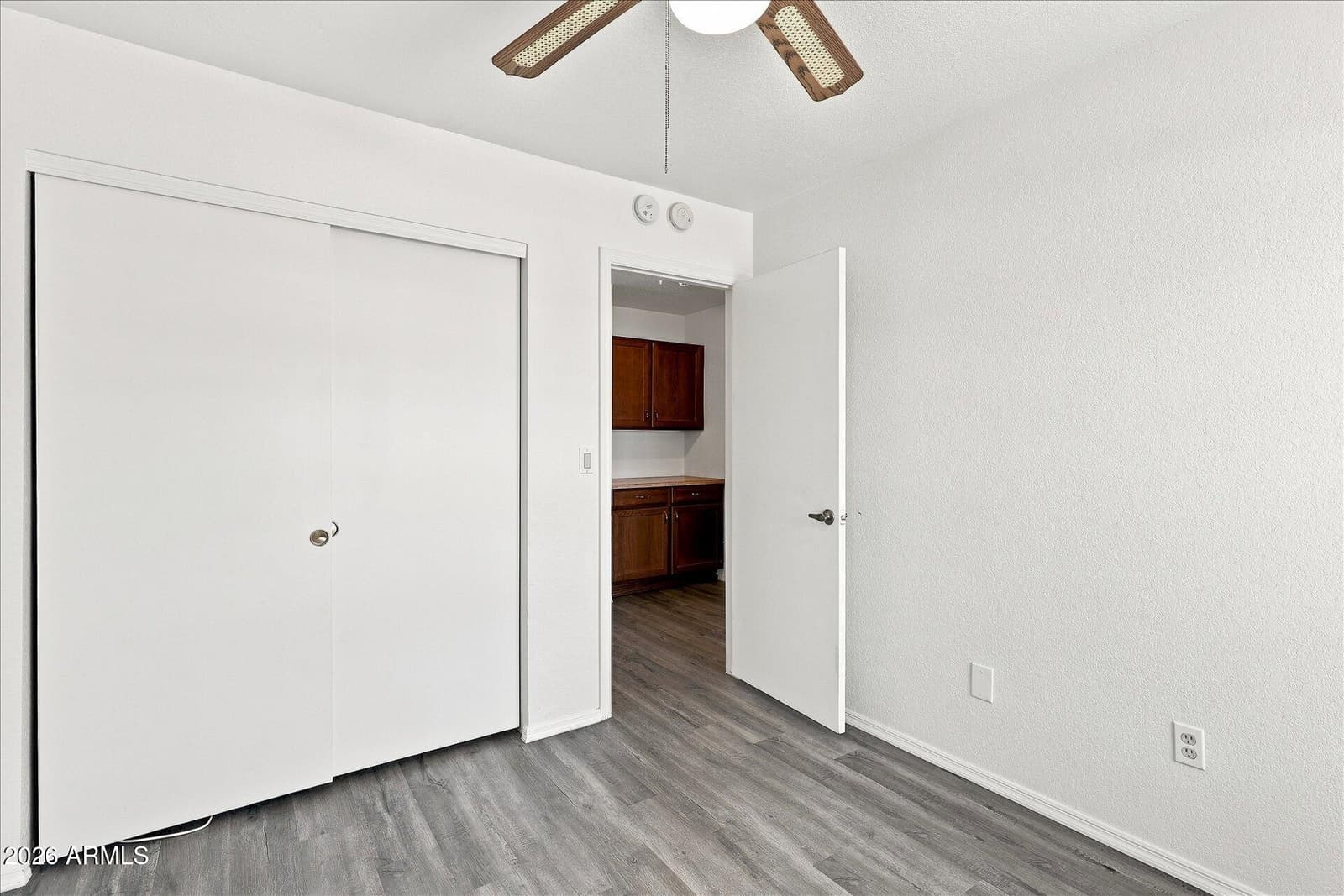 6723 E IVYGLEN Street, Mesa, AZ 85205 — photo 22 of 38