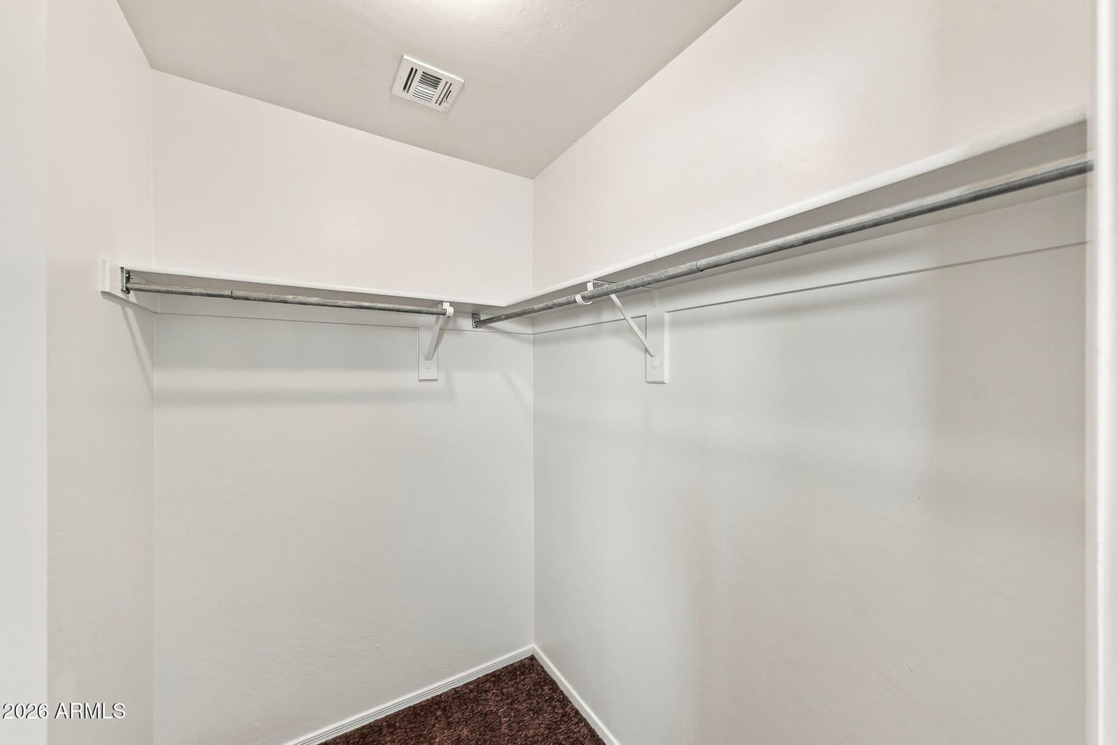 1562 S SABINO Court, Gilbert, AZ 85296 — photo 41 of 51