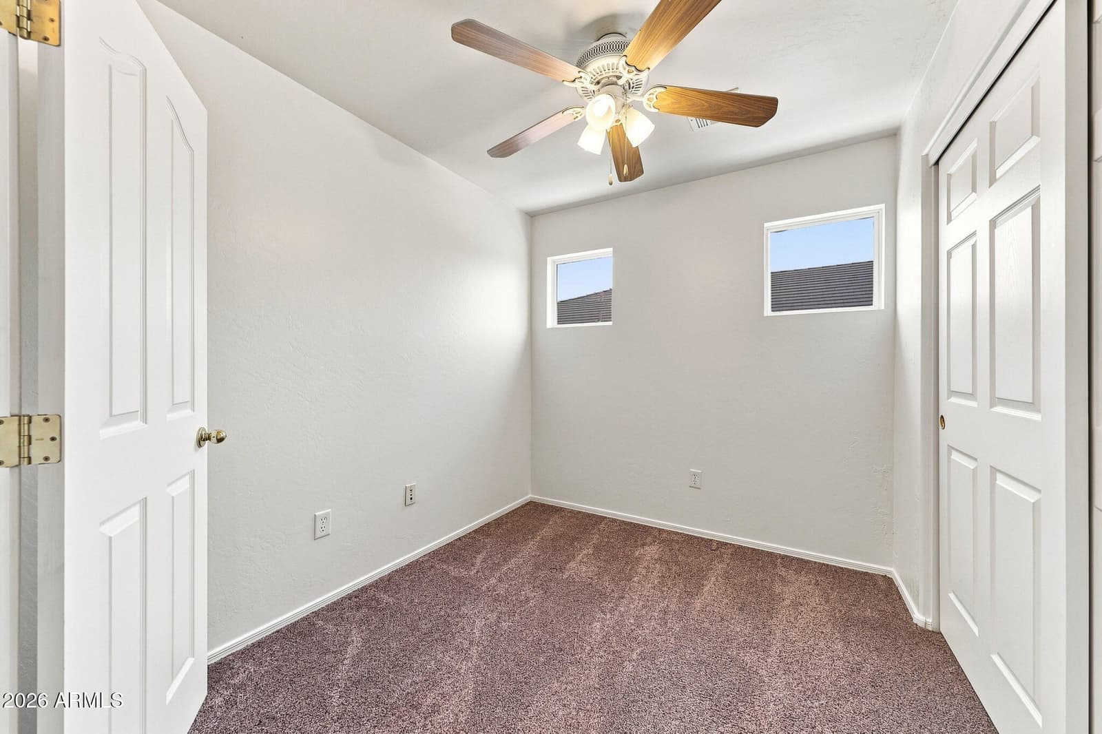 1562 S SABINO Court, Gilbert, AZ 85296 — photo 42 of 51