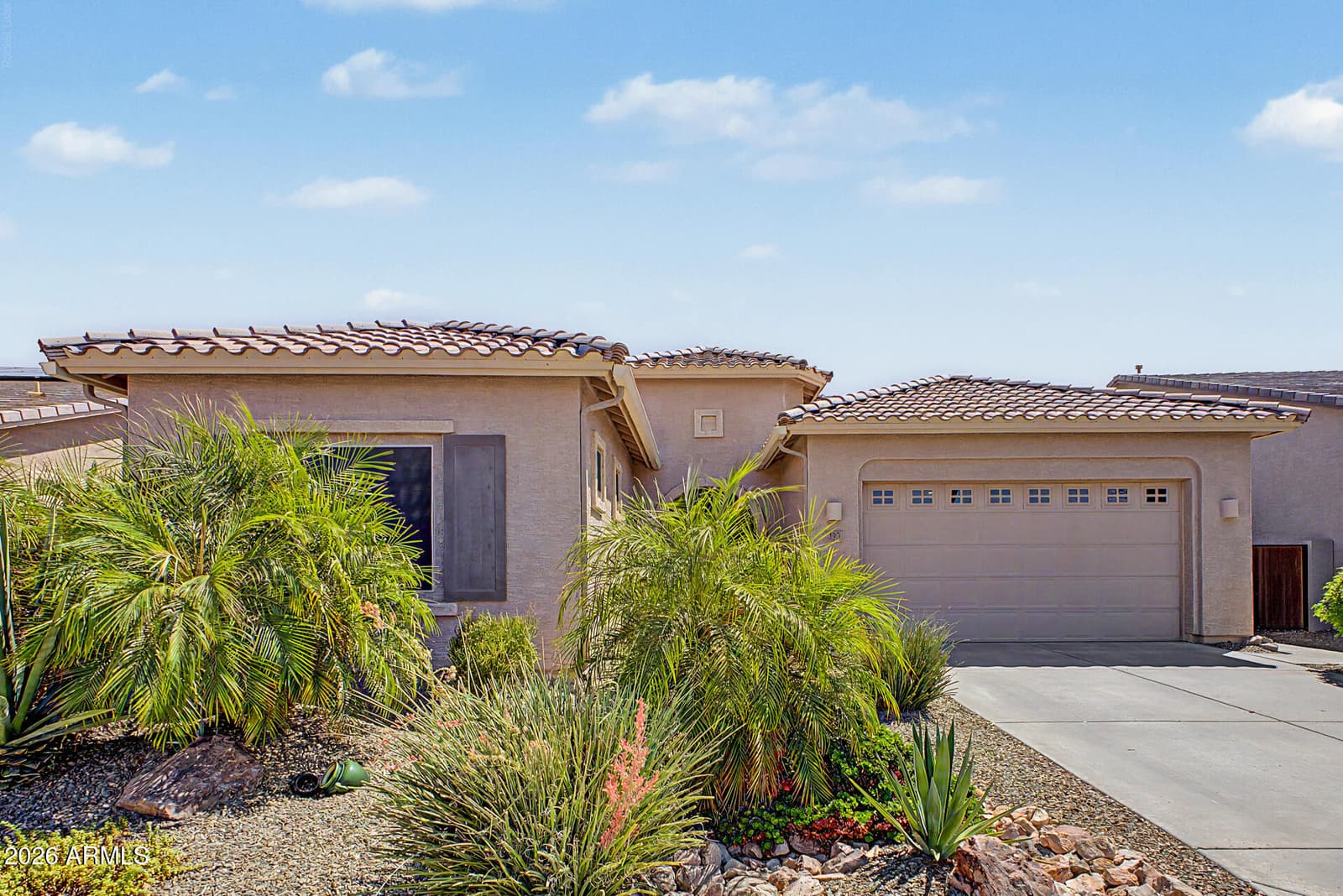 395 S 197TH Drive, Buckeye, AZ 85326 — photo 2 of 41