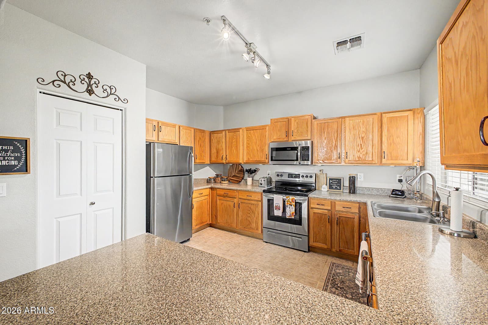2801 N LITCHFIELD Road 82, Goodyear, AZ 85395 — photo 12 of 37