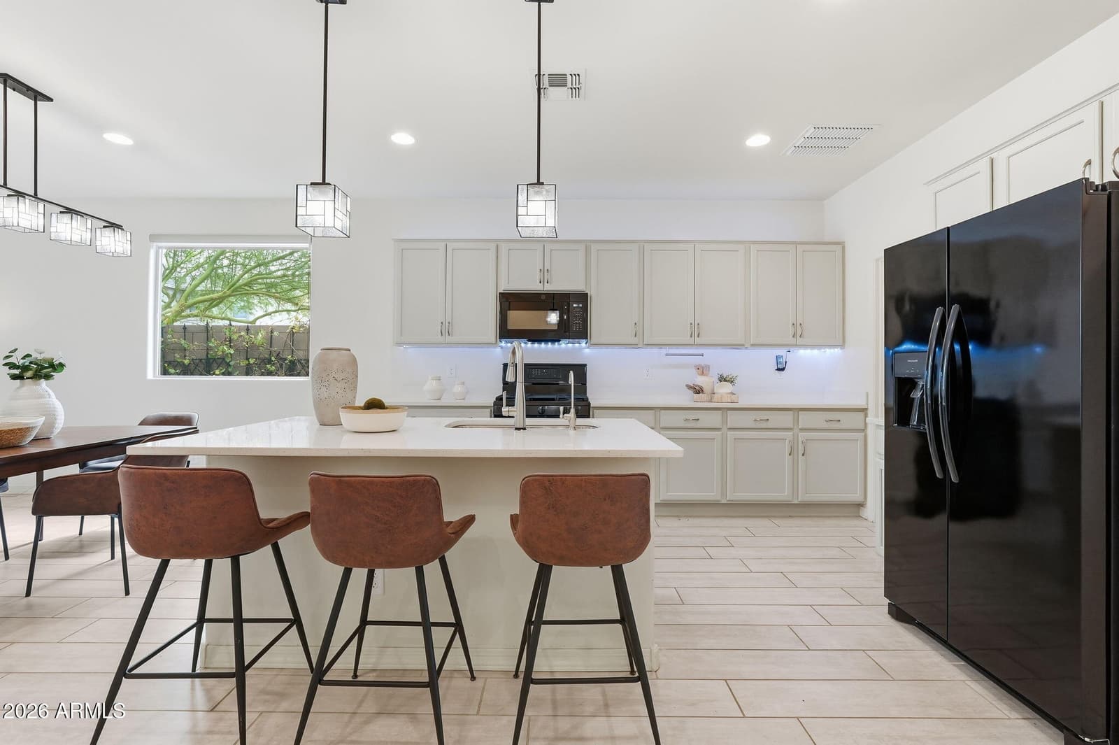 5718 W JONES Avenue, Phoenix, AZ 85043 — photo 17 of 40