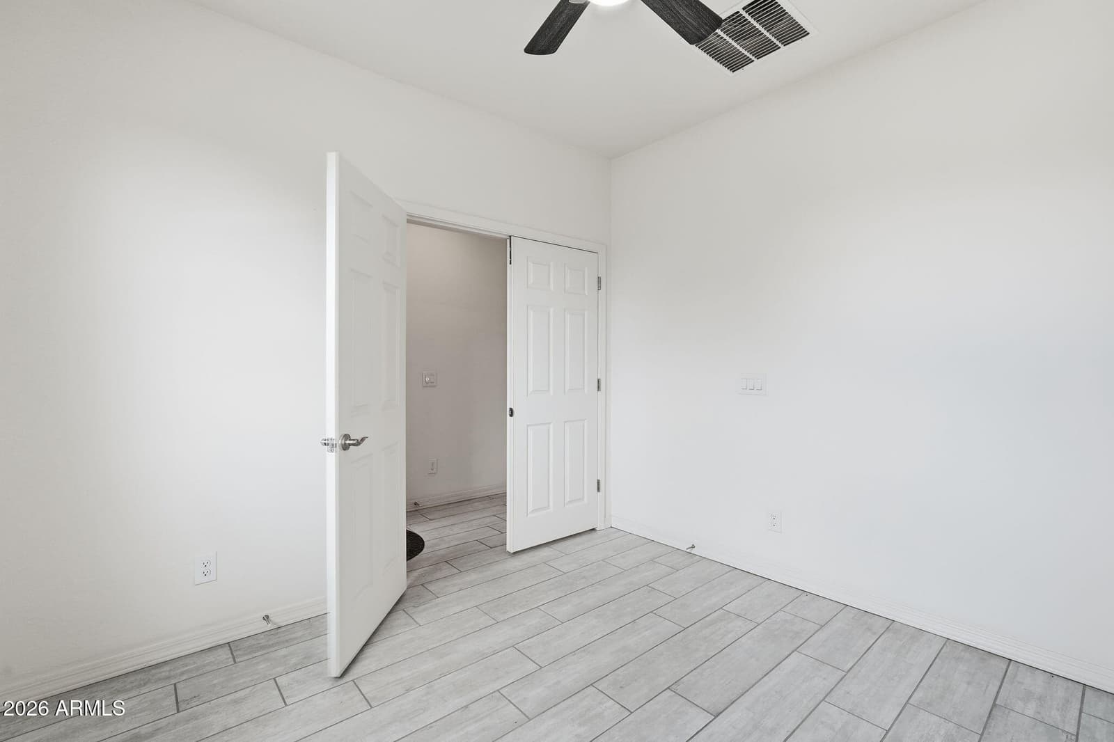 5718 W JONES Avenue, Phoenix, AZ 85043 — photo 28 of 40