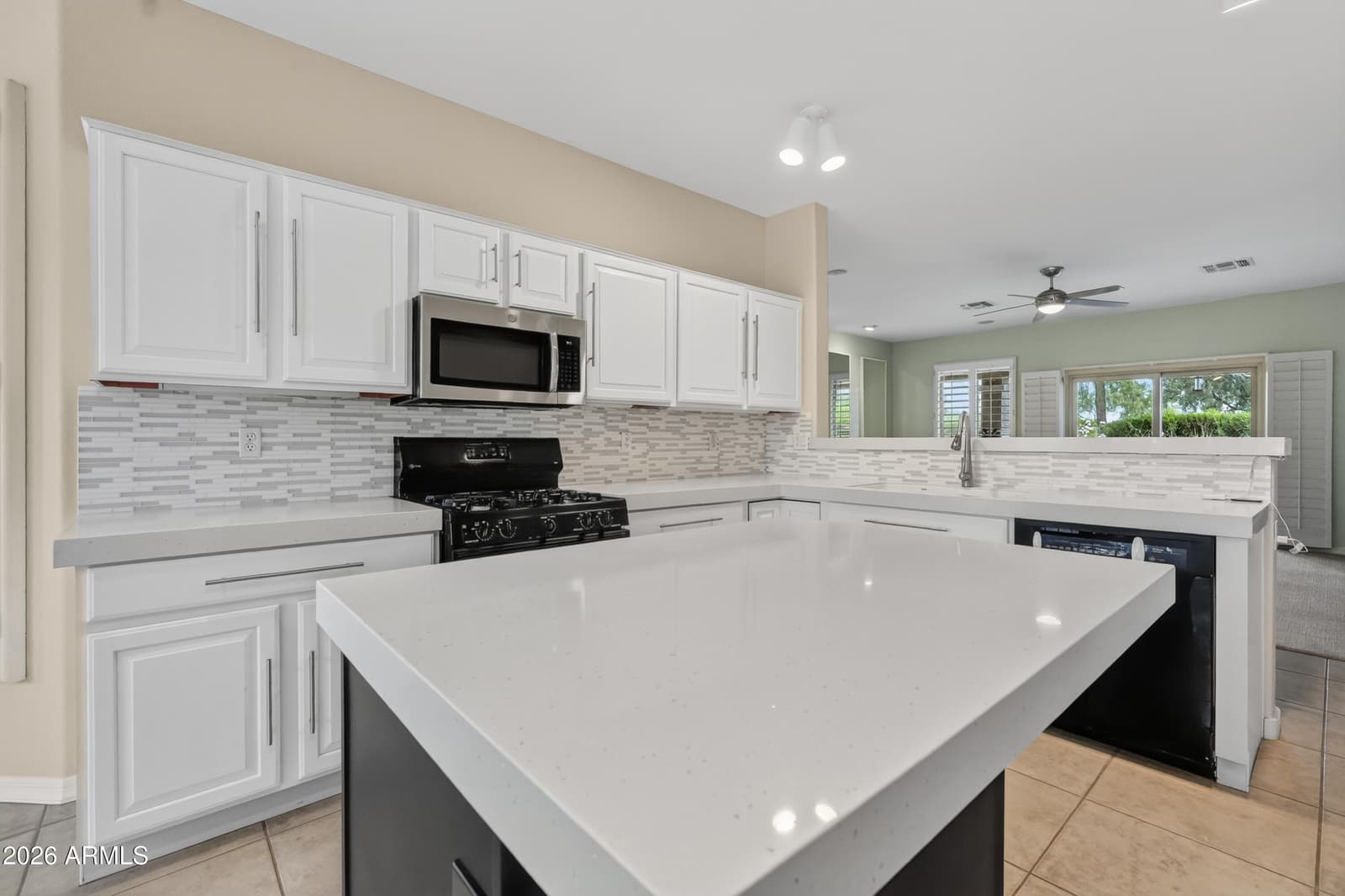 3600 E TORREY PINES Lane, Chandler, AZ 85249 — photo 12 of 45