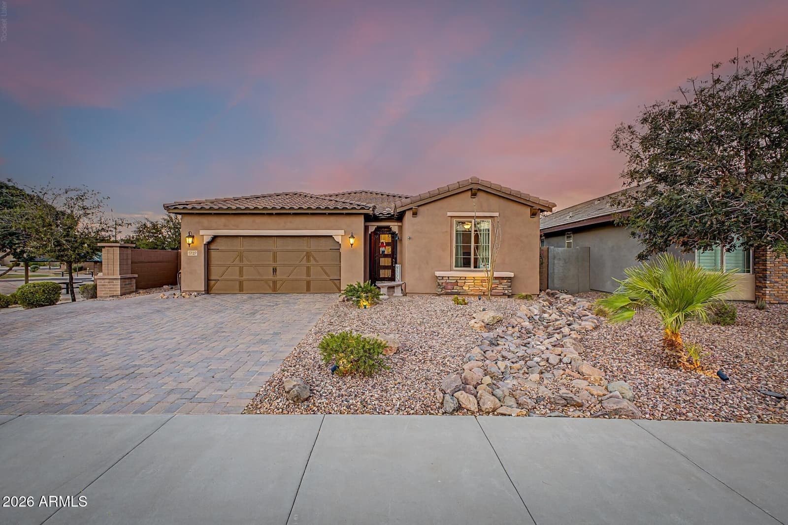 5727 S HEMET Street, Gilbert, AZ 85298 — photo 1 of 38