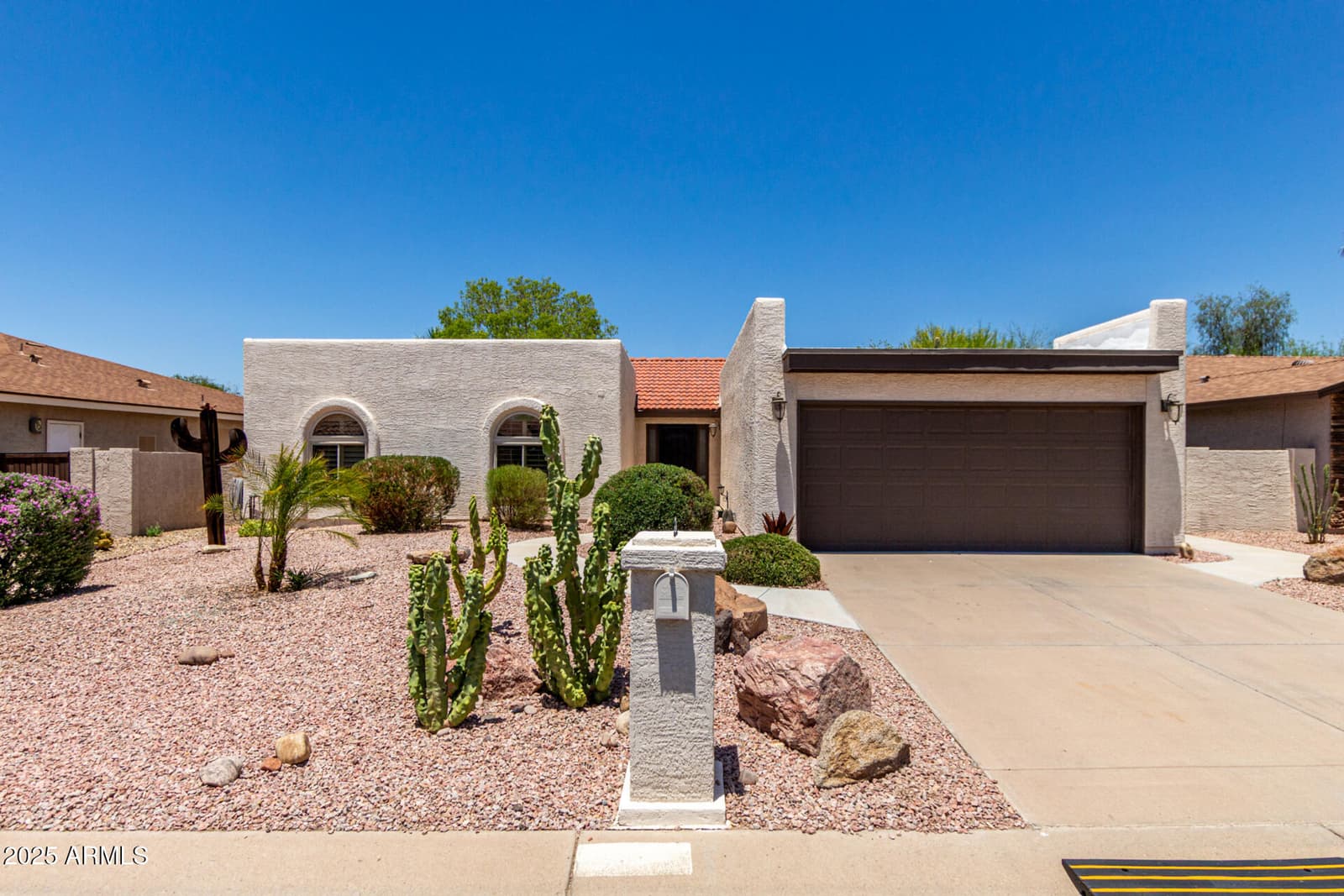 10414 E FLINTLOCK Drive, Sun Lakes, AZ 85248 — photo 1 of 30