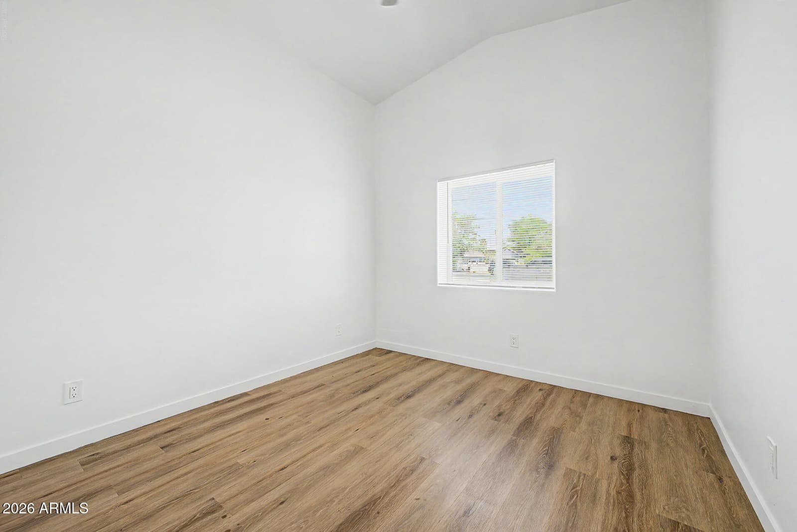 1028 N 27TH Street, Phoenix, AZ 85008 — photo 13 of 17