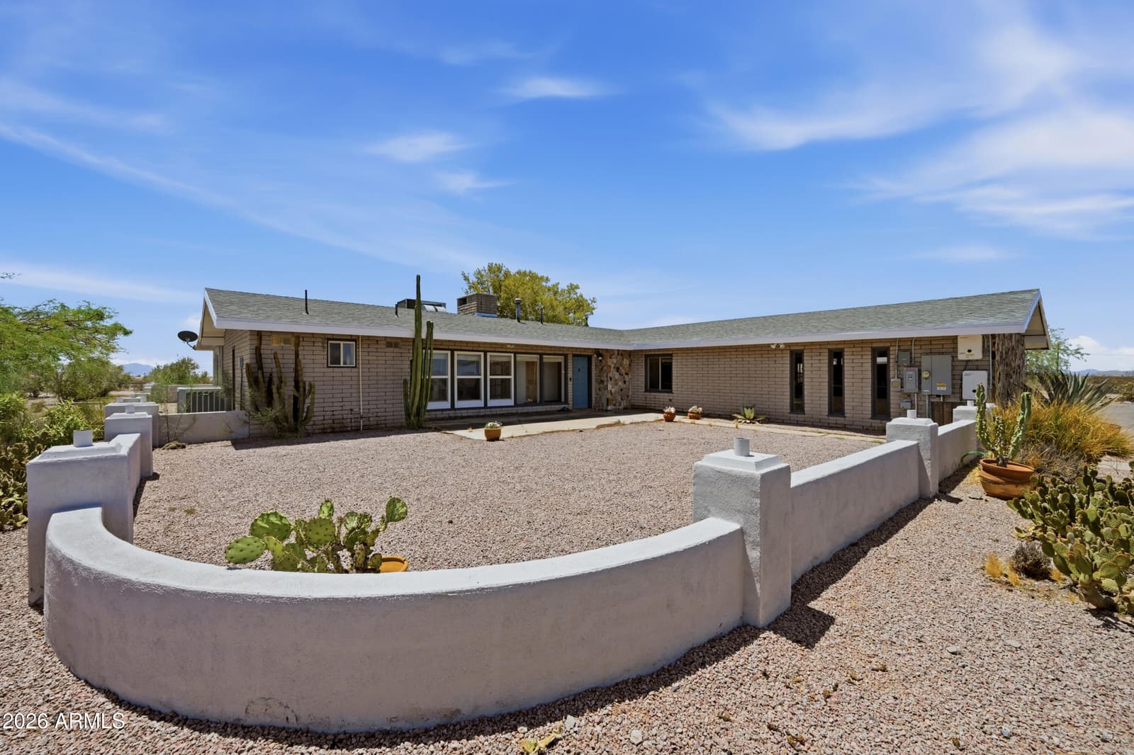 1081 W DANA Avenue, Florence, AZ 85132 — photo 11 of 57