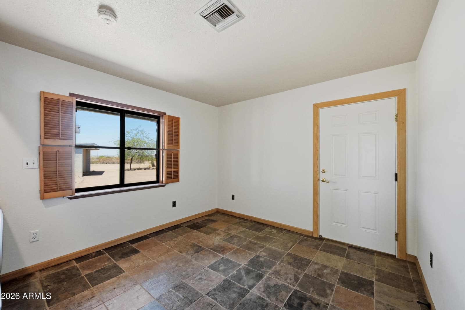 1081 W DANA Avenue, Florence, AZ 85132 — photo 31 of 57