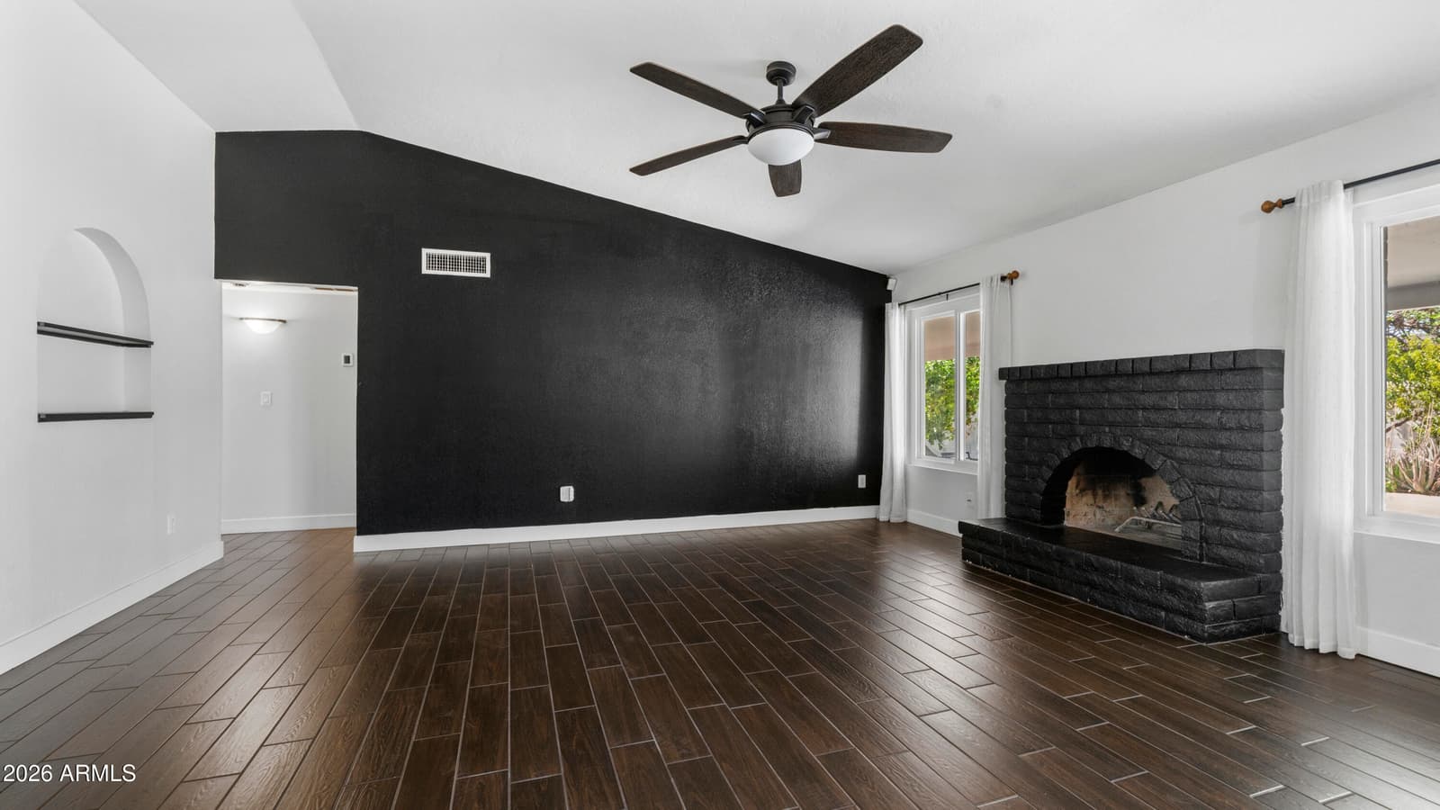 4819 E WESTERN STAR Boulevard, Phoenix, AZ 85044 — photo 11 of 27