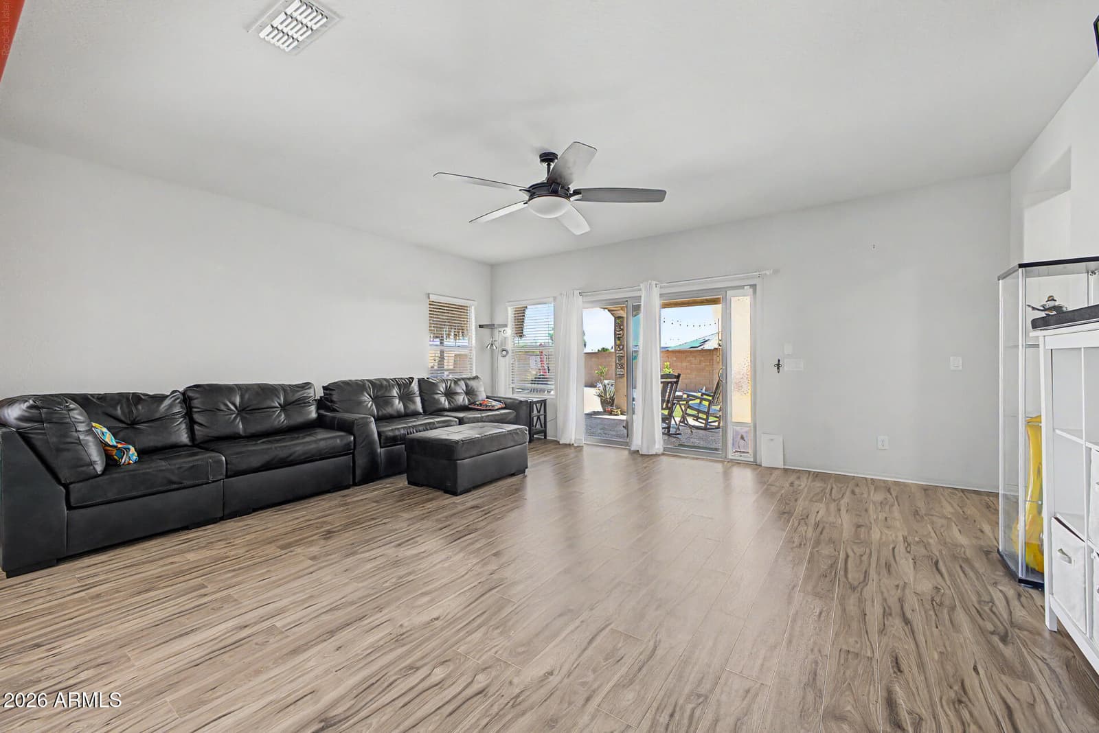 26150 W WAHALLA Lane, Buckeye, AZ 85396 — photo 6 of 41