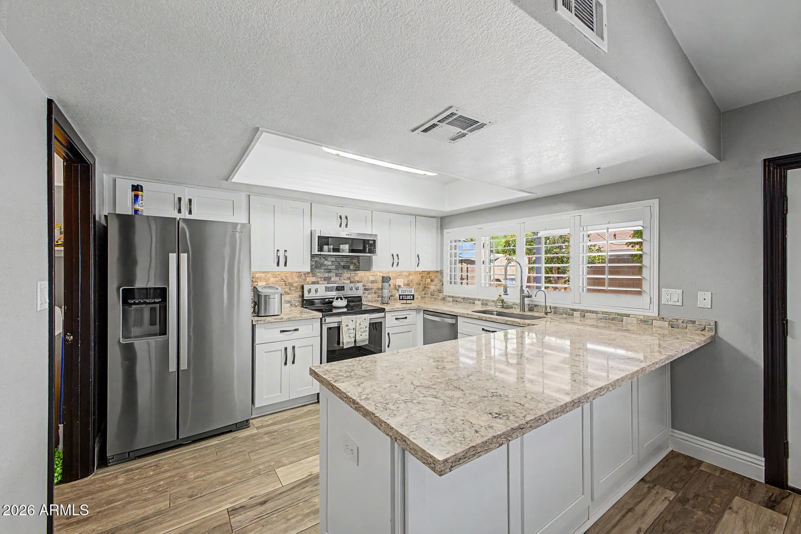 635 W LOS LAGOS VISTA Avenue, Mesa, AZ 85210 — photo 29 of 51